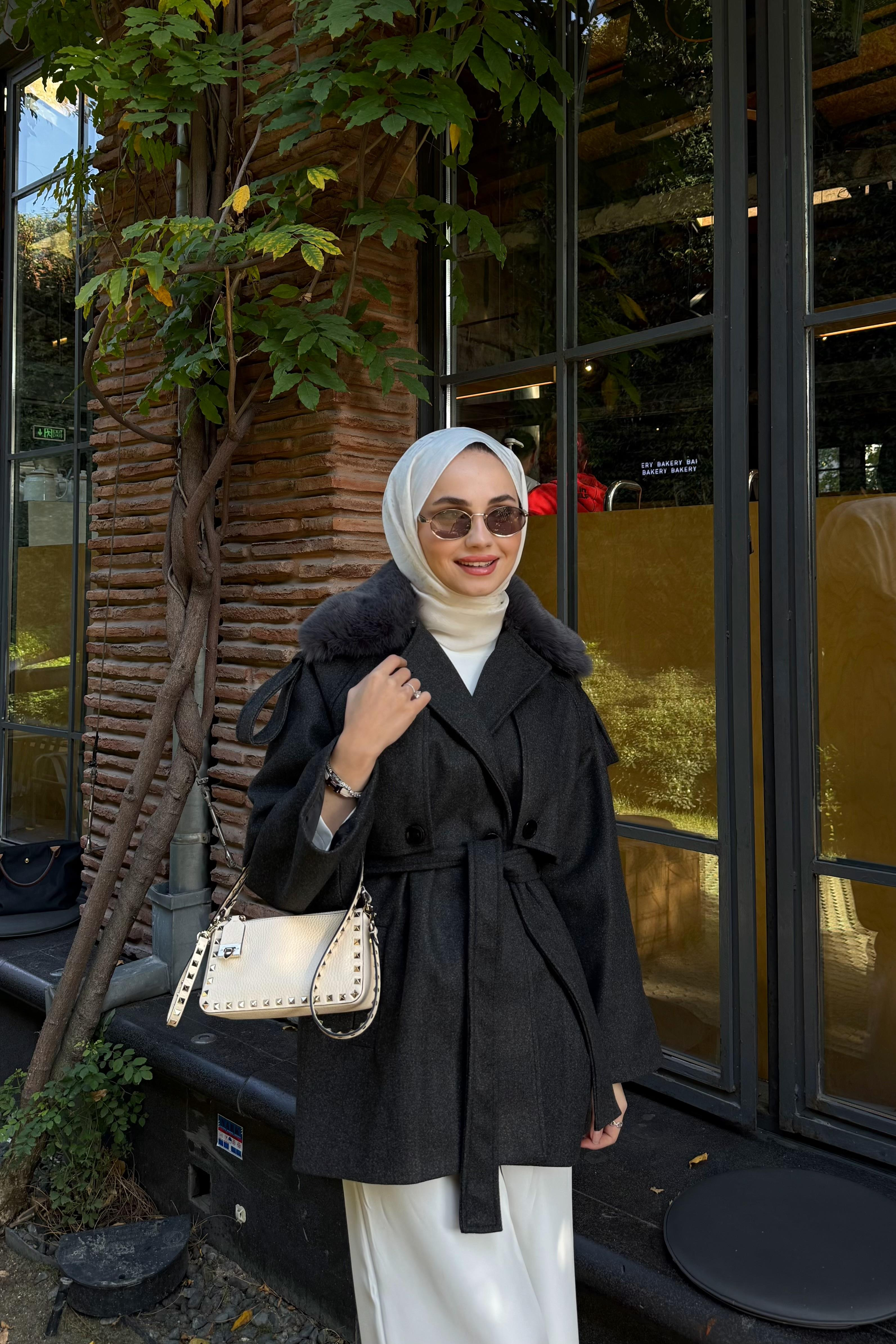 Kürk Detay Kısa Kaban - ANTRASİT