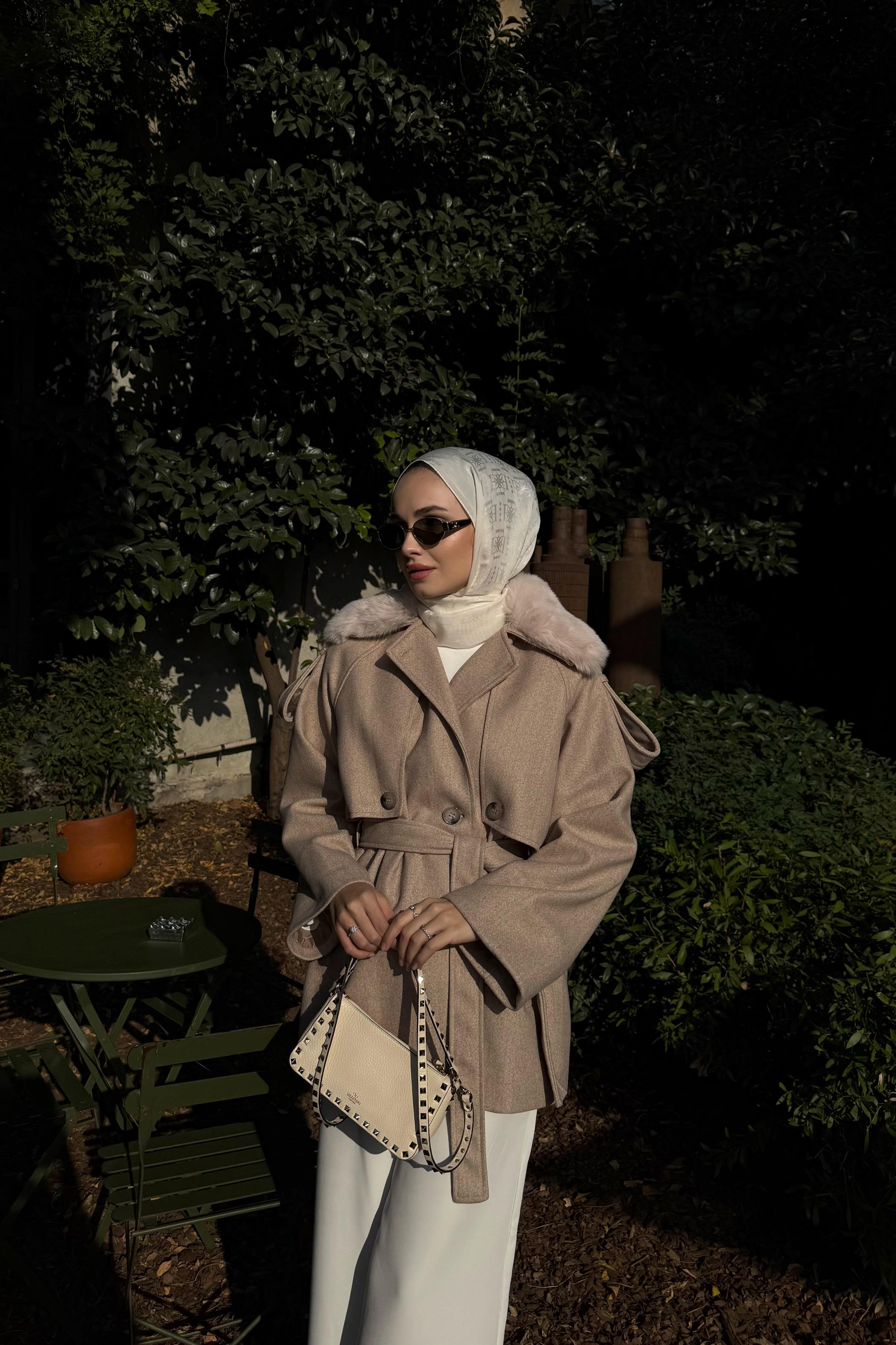 Kürk Detay Kısa Kaban - TAŞ