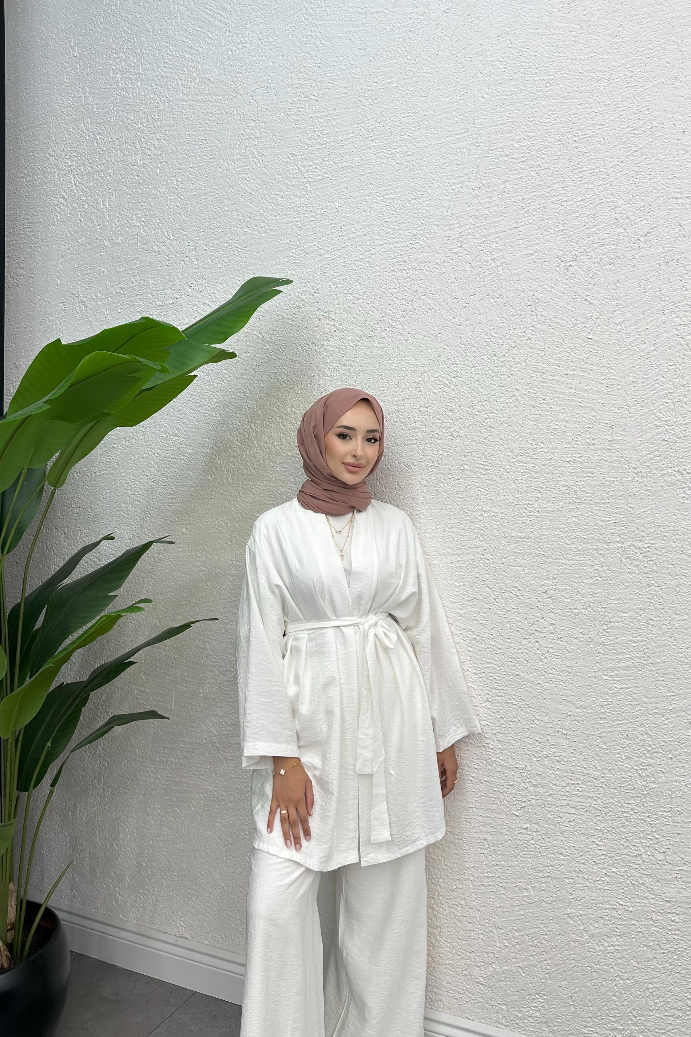 Layla Üçlü Pantolonlu Takım - BEYAZ