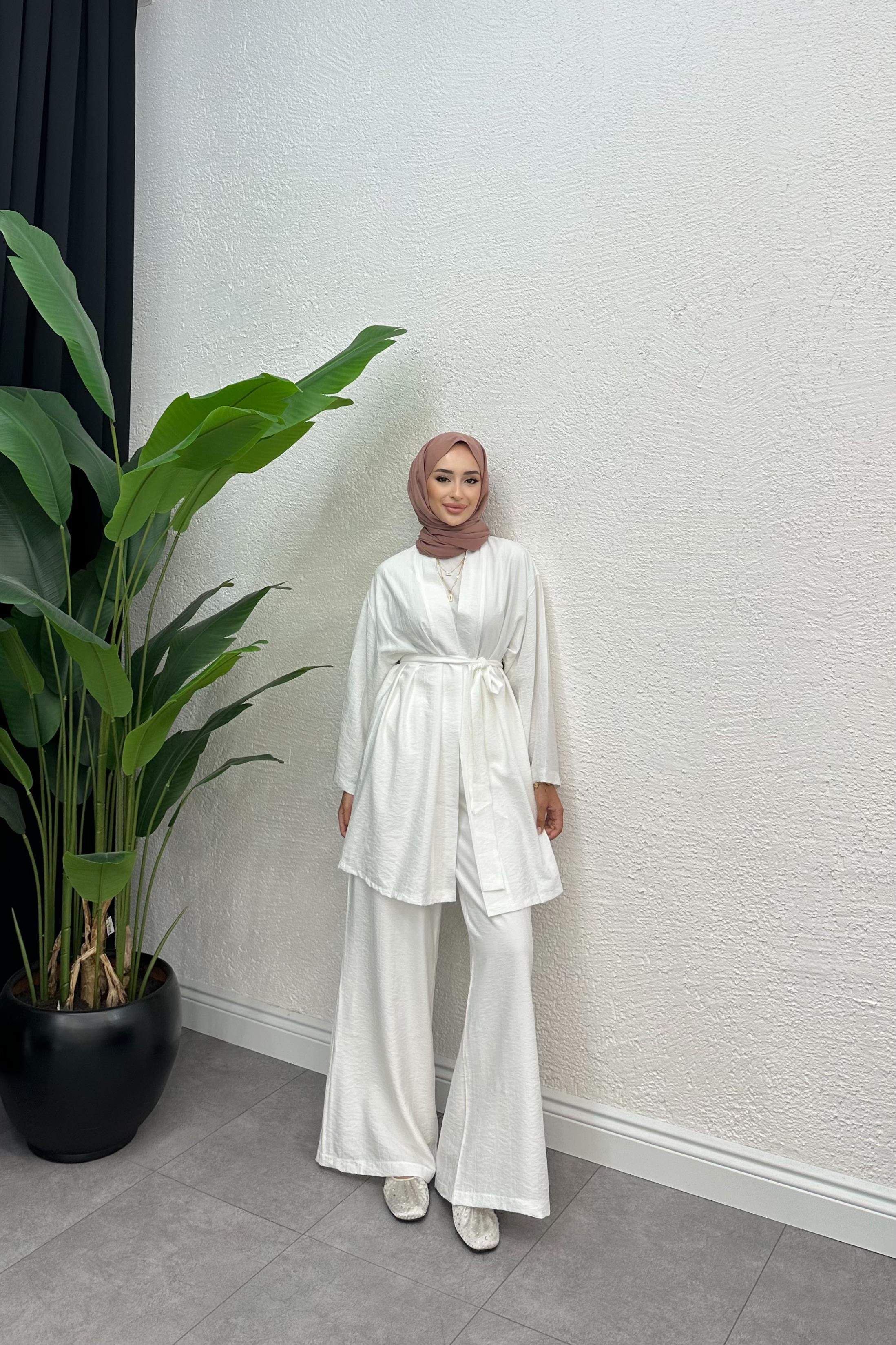 Layla Üçlü Pantolonlu Takım - BEYAZ