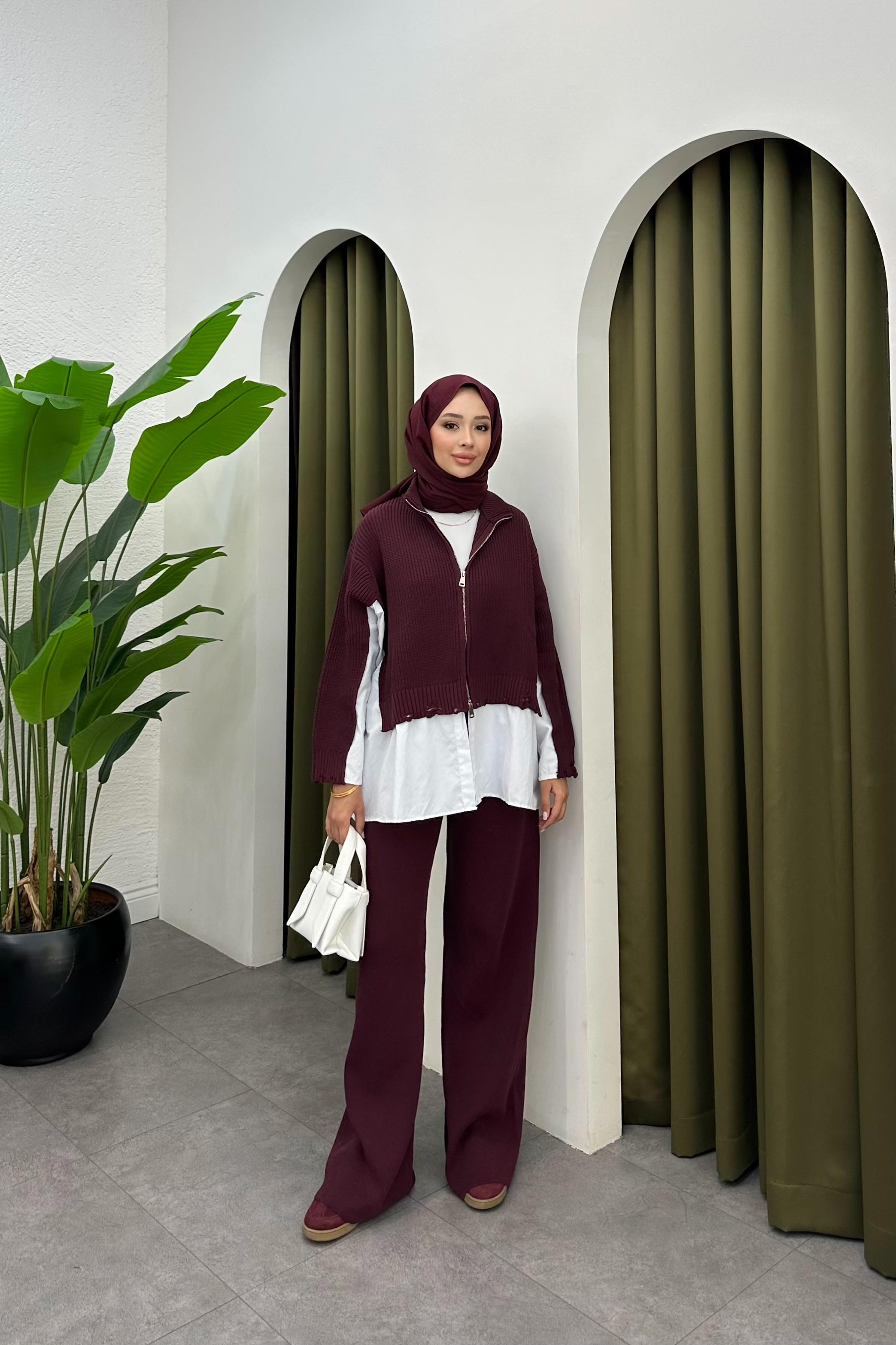 Mire Garnili Triko Takım - MÜRDÜM