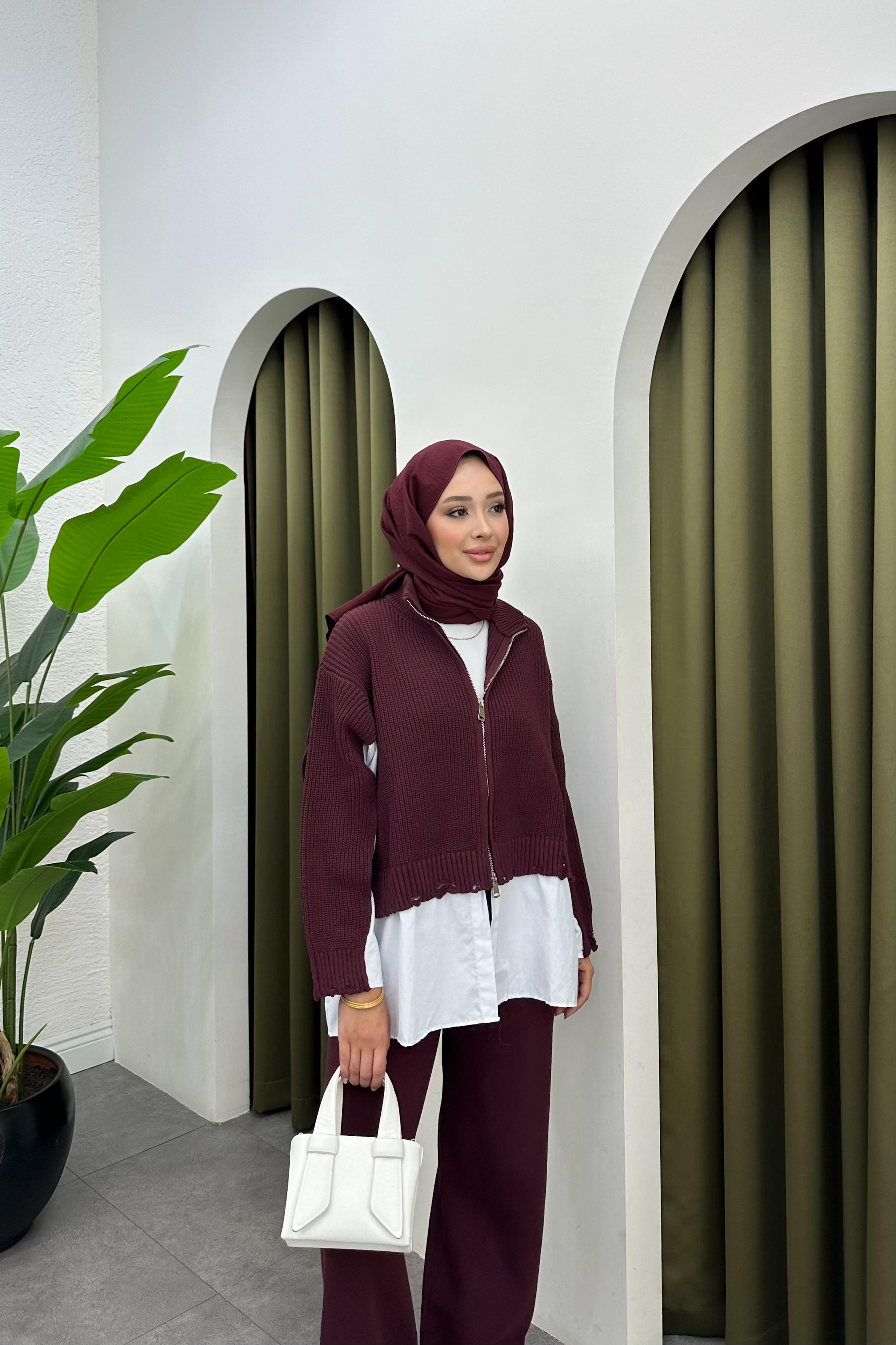 Mire Garnili Triko Takım - MÜRDÜM