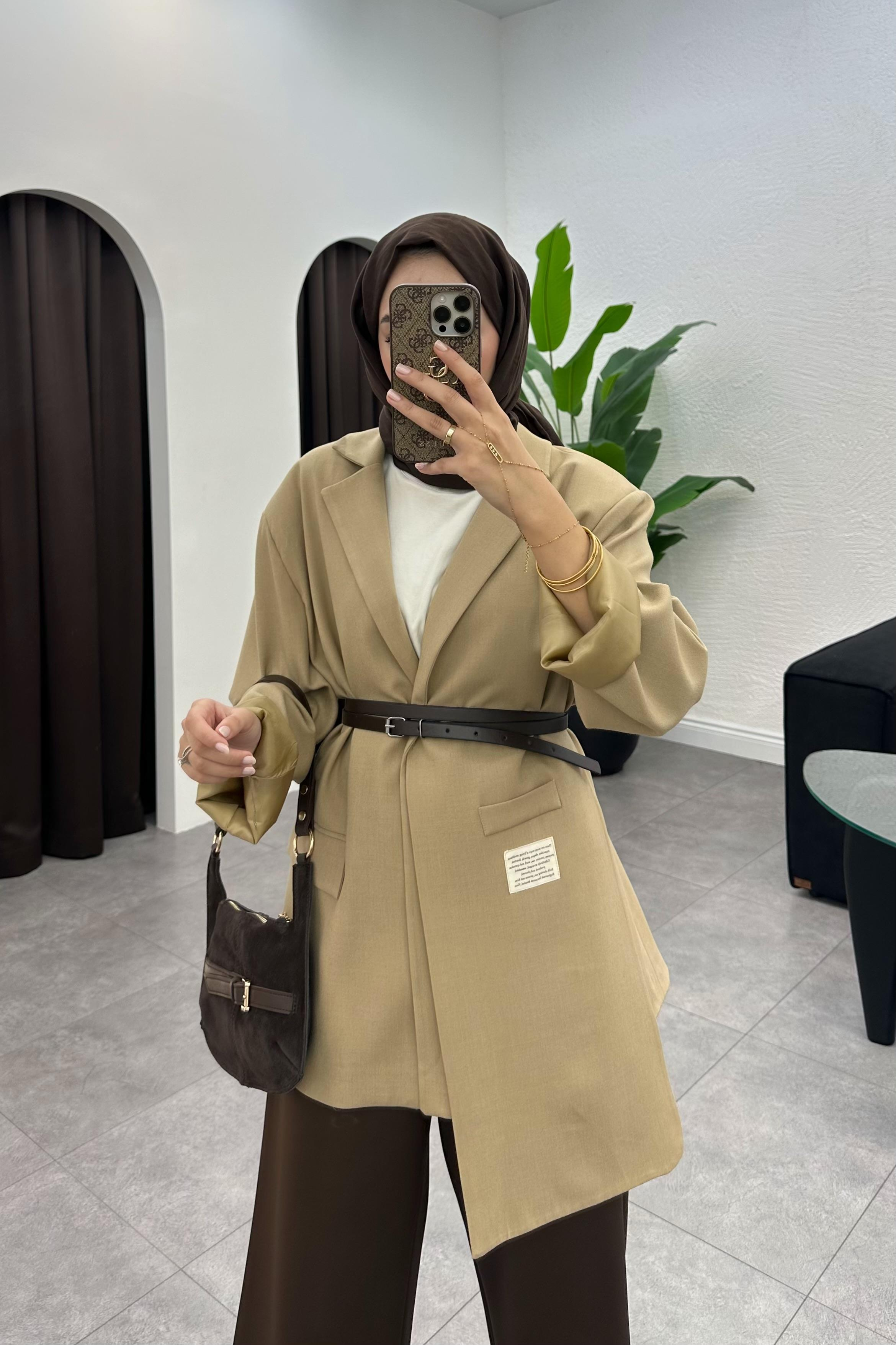 Moli Kemer Detaylı Blazer Ceket - CAMEL