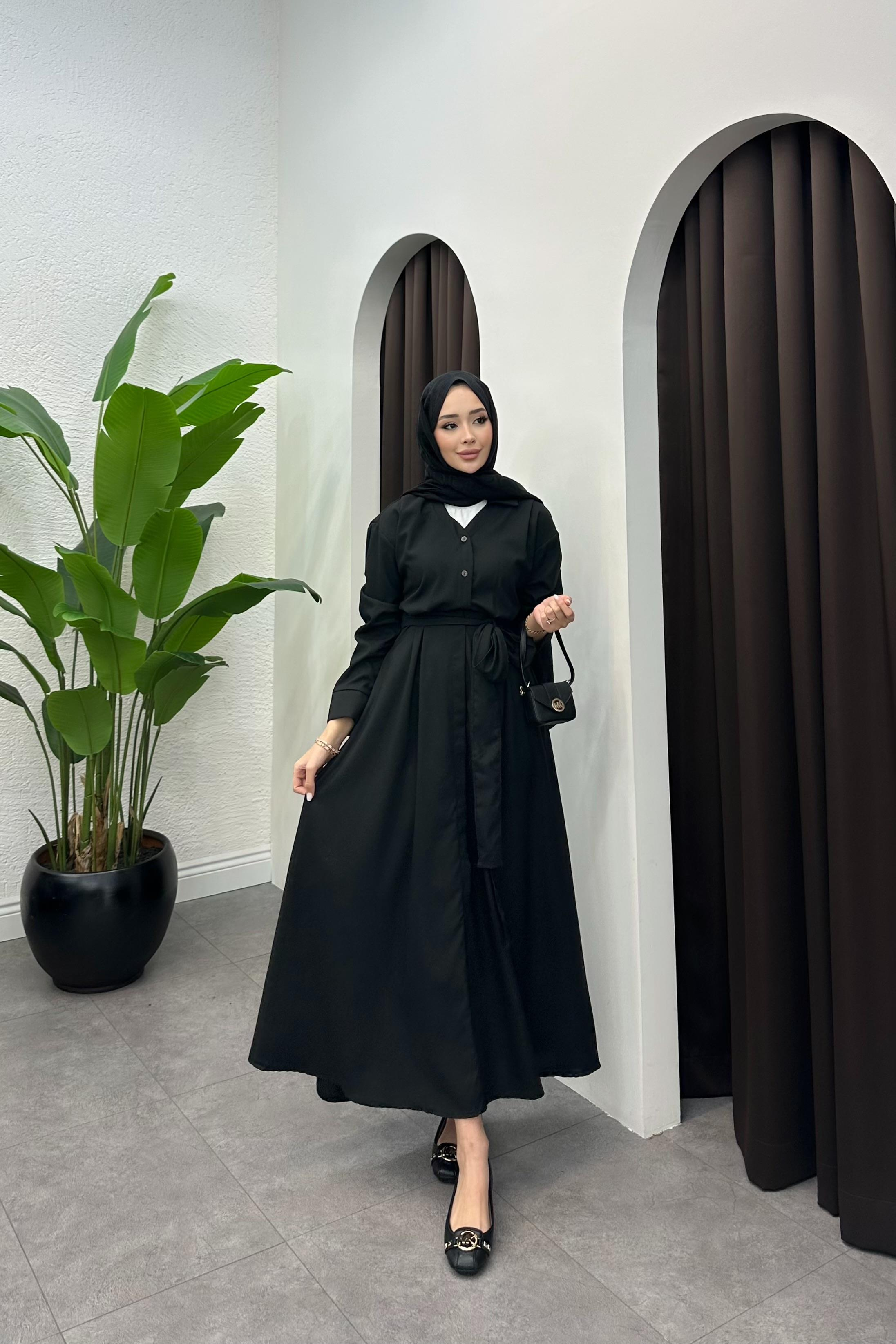Pli Detaylı Kuşaklı Elbise - SİYAH