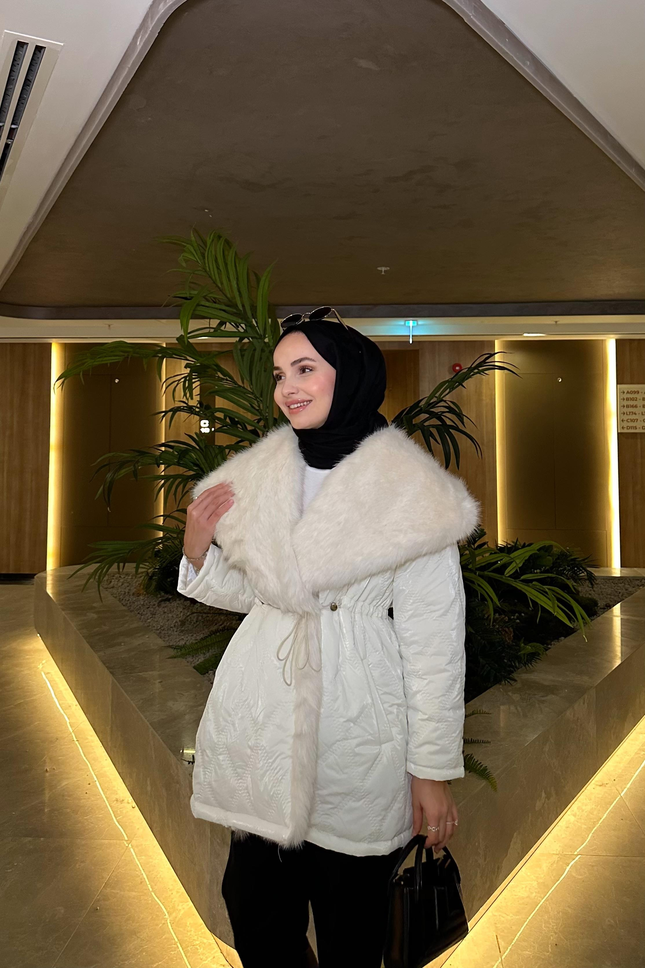 Samy Kürk Detaylı Mont - EKRU
