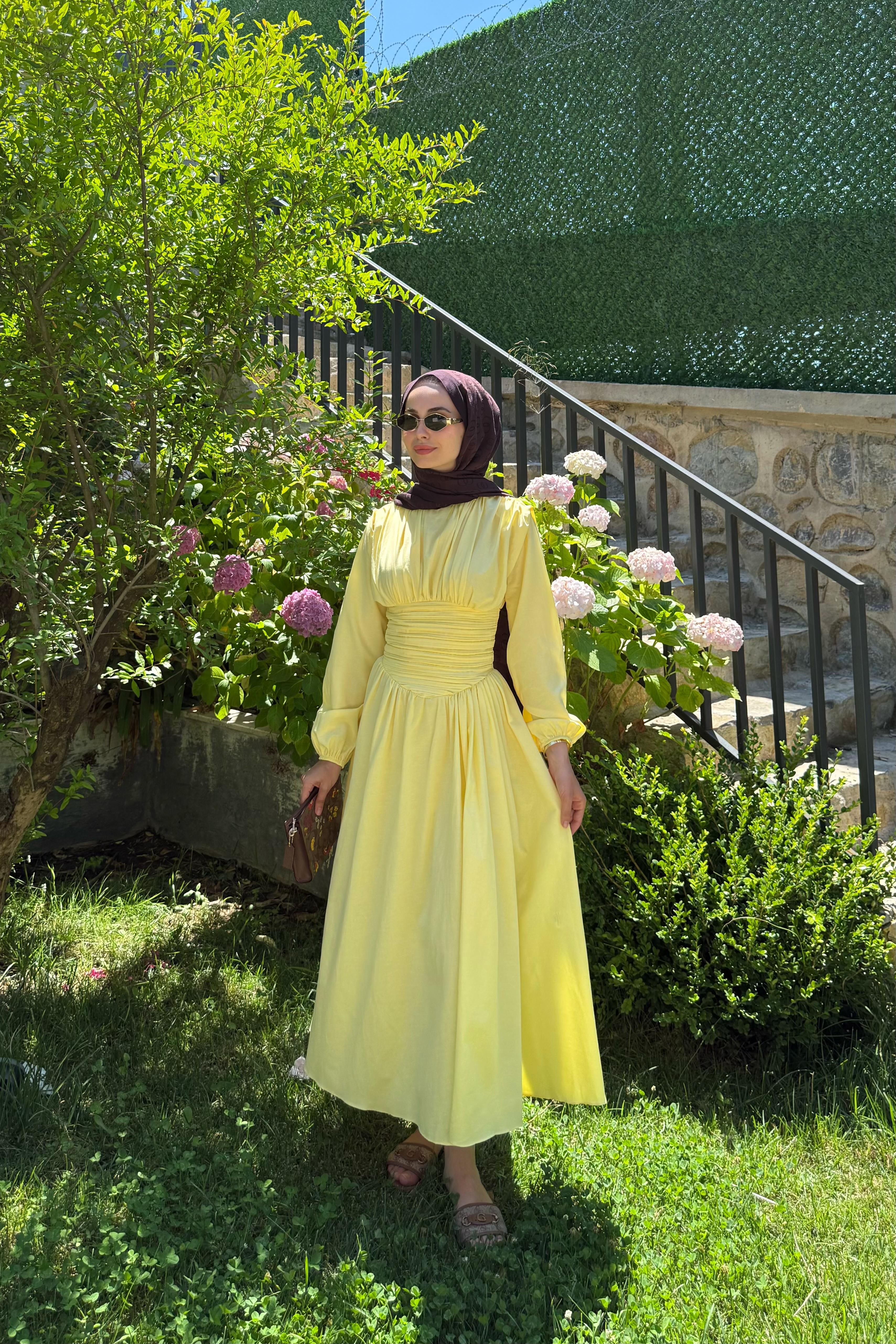 Talvera Belden Büzgü Detay Elbise - SARI