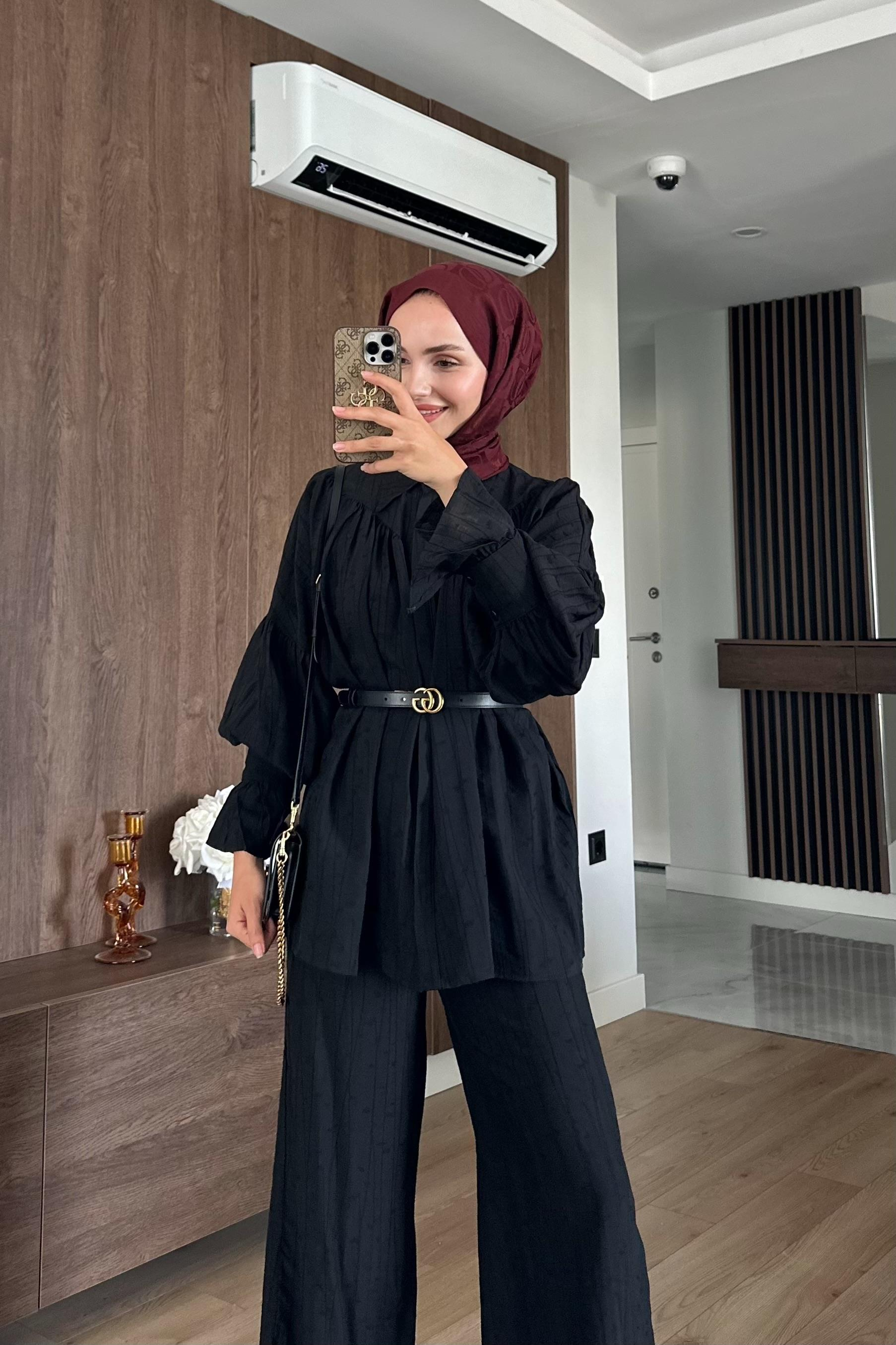 Wooden Manşet Detaylı Takım - SİYAH