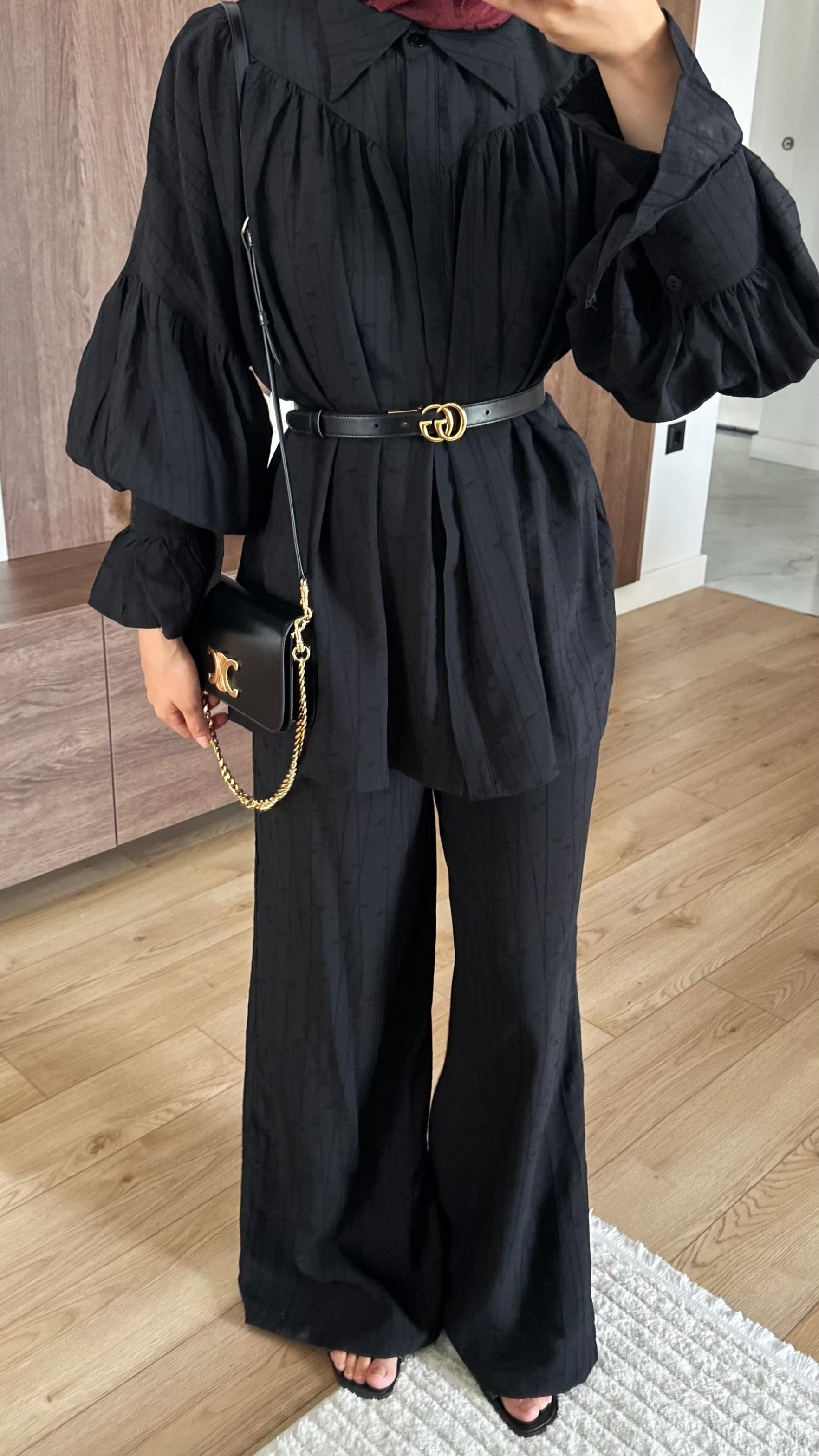 Wooden Manşet Detaylı Takım - SİYAH