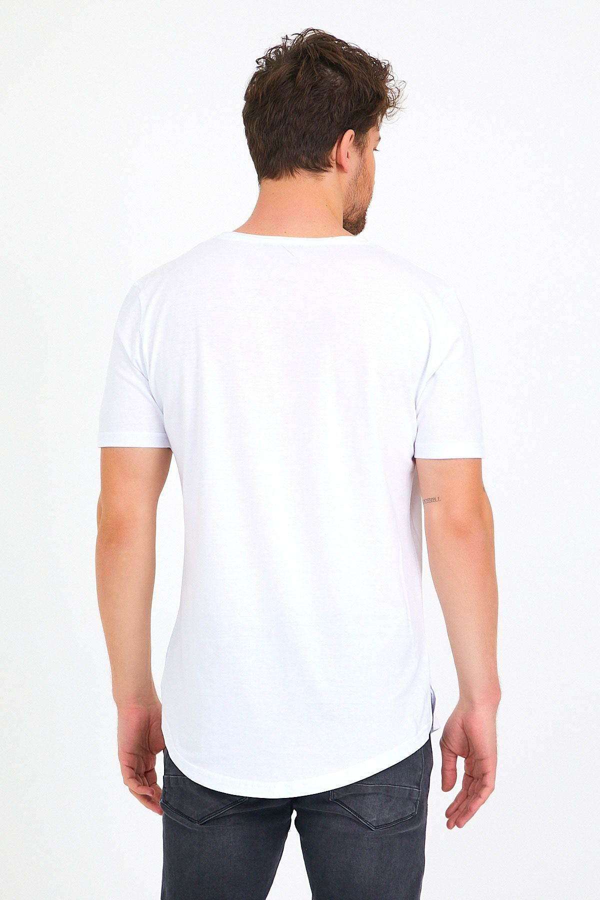 Eg38 Pis Yaka Eteği Oval Tişört Beyaz