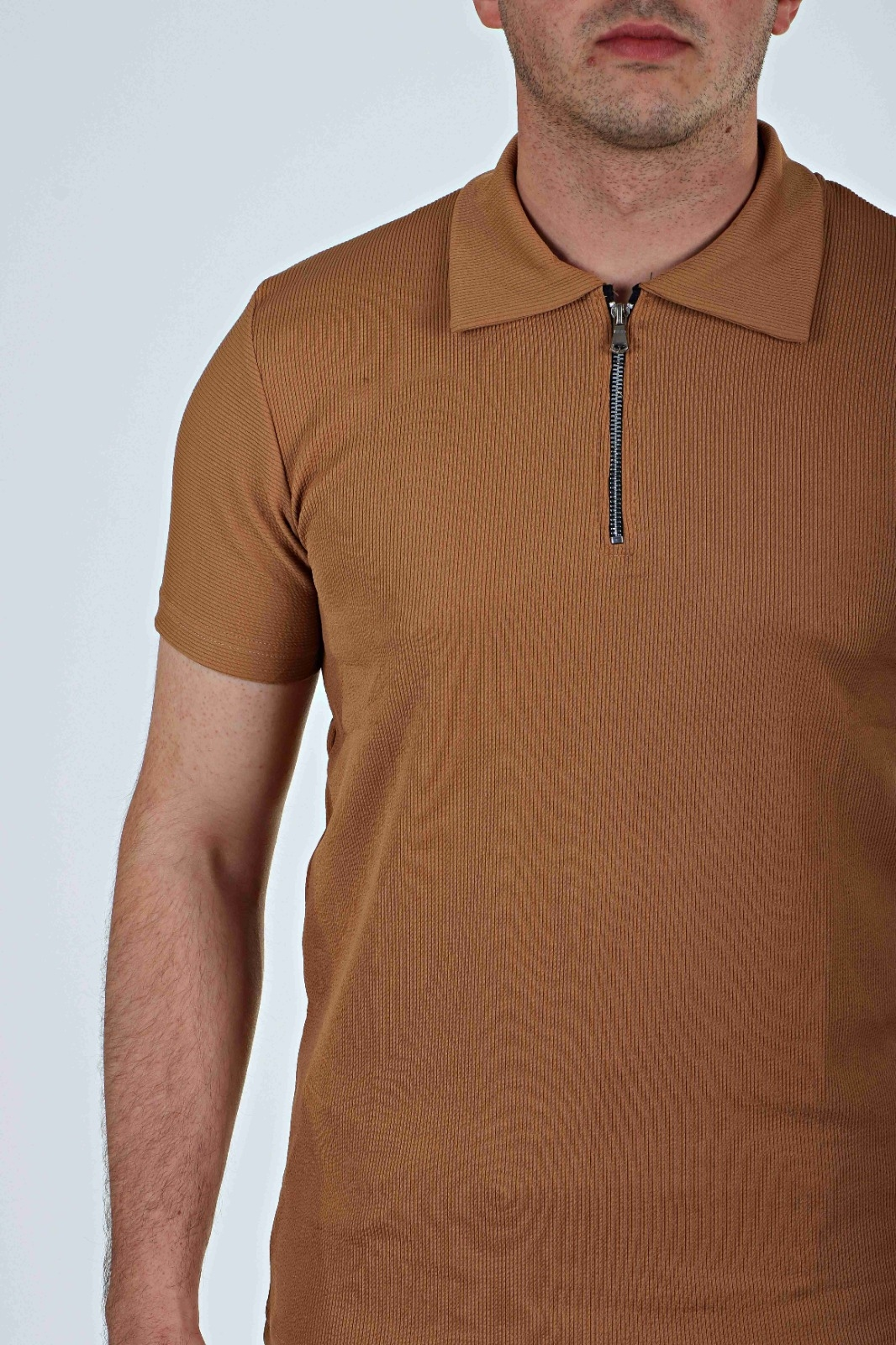 Eg38 Yarım Fermuar Polo Yaka Tşört Taba