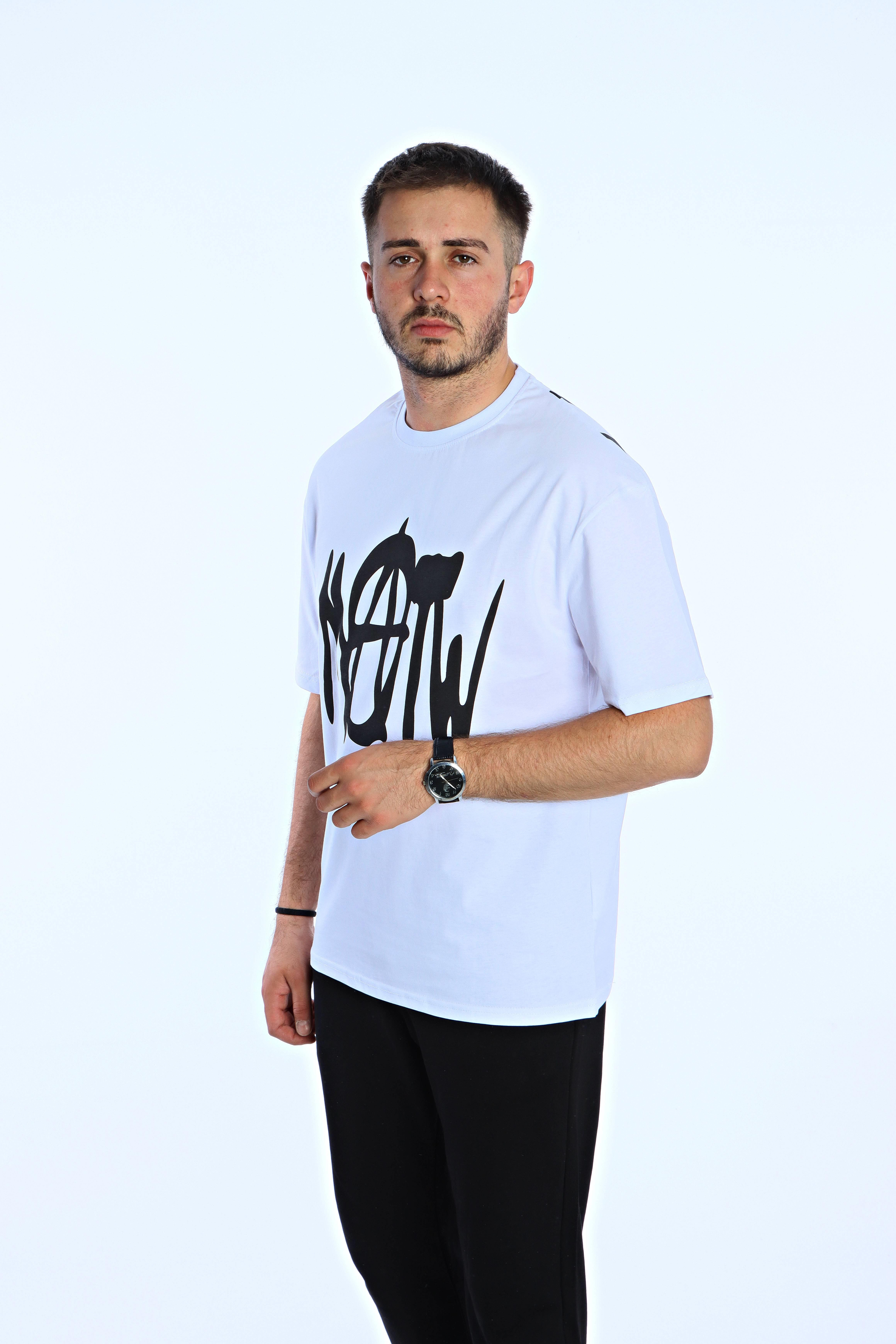Now  Baskılı Oversize Tişört Beyaz