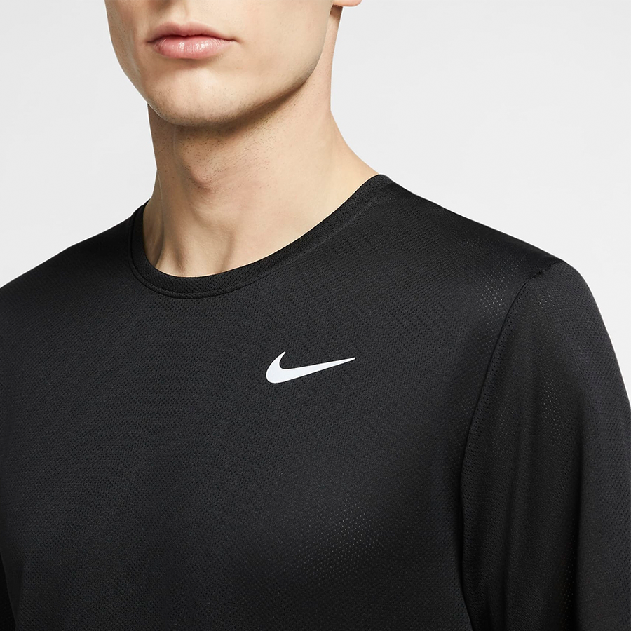 Nike Breathe Dri-FIT Erkek Tişört