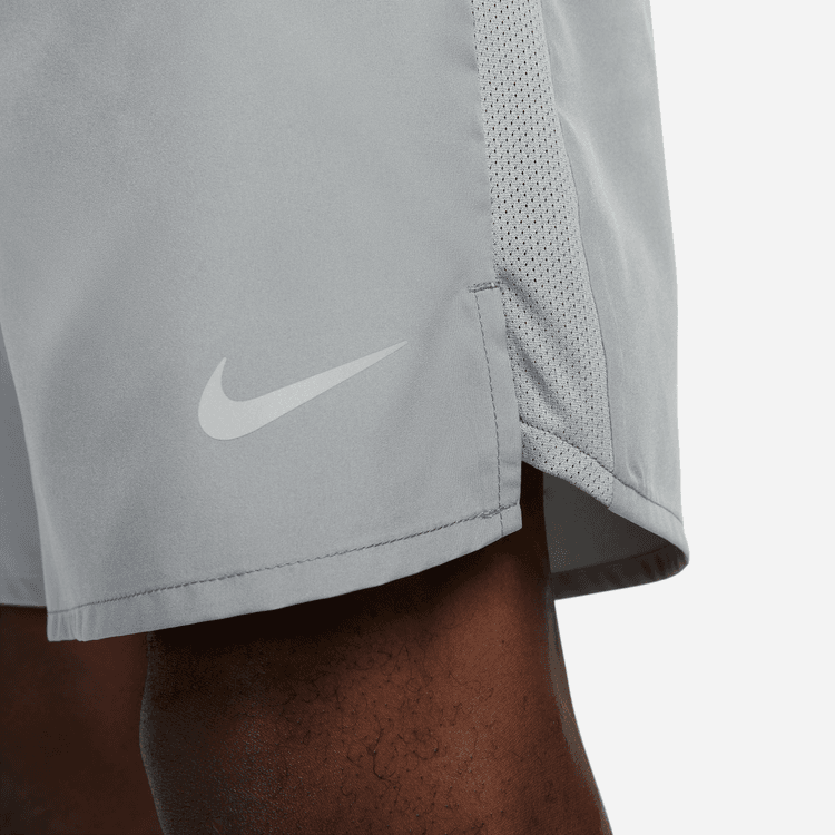 Nike Challenger Dri-FIT 23 cm Astarsız Erkek Koşu Şortu