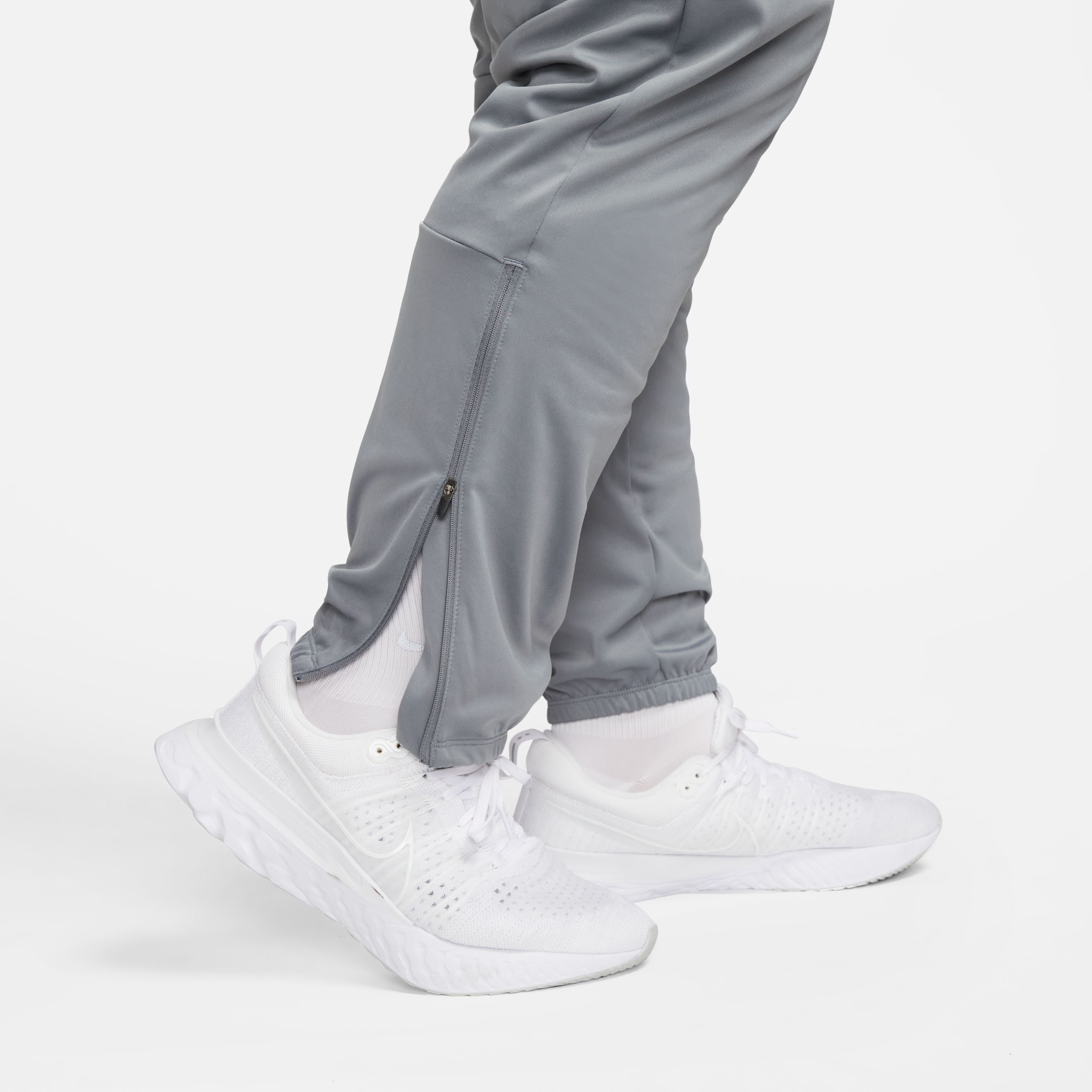 Nike Dri-FIT Challenger