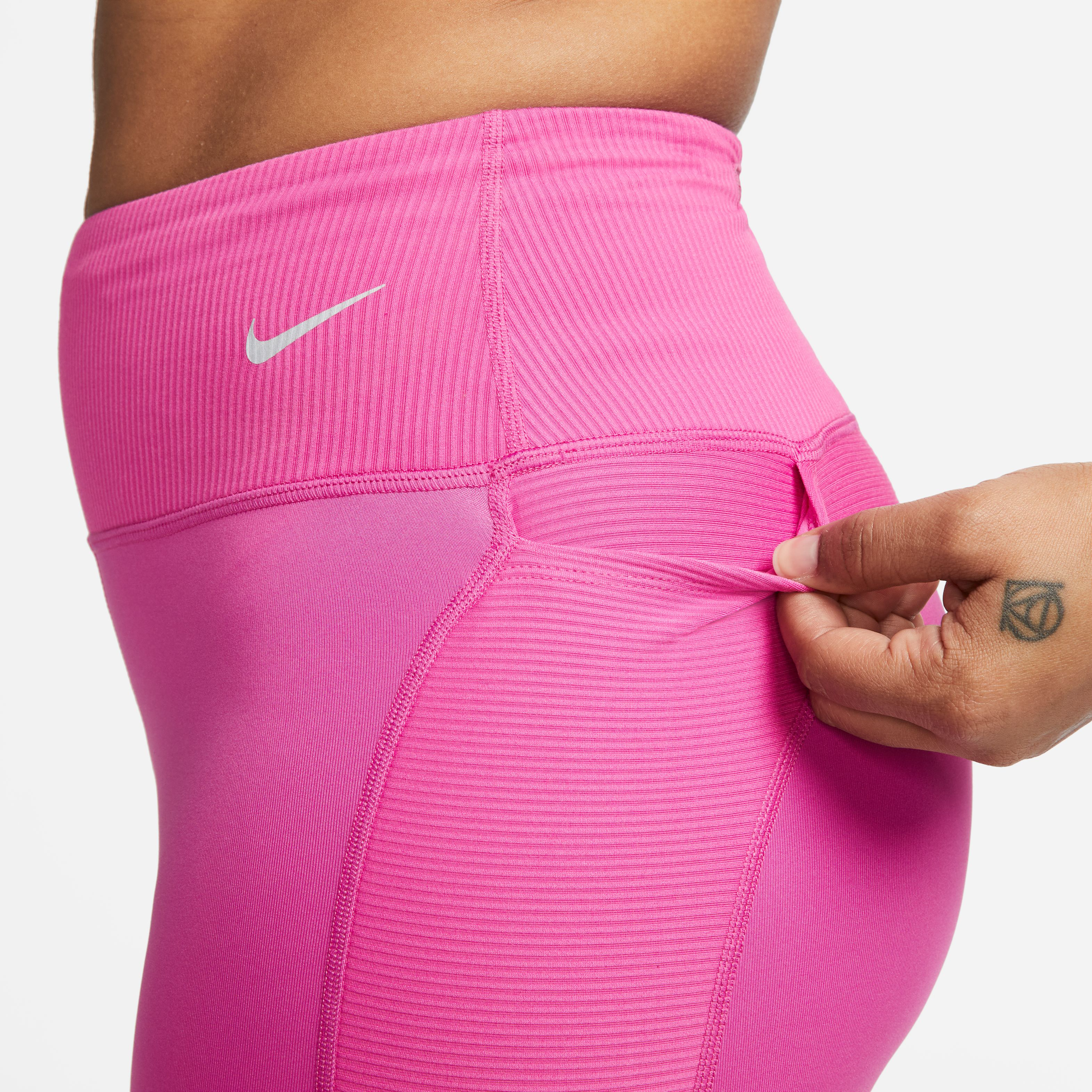 Nike Fast Normal Belli 7/8 Cepli Kadın Koşu Taytı