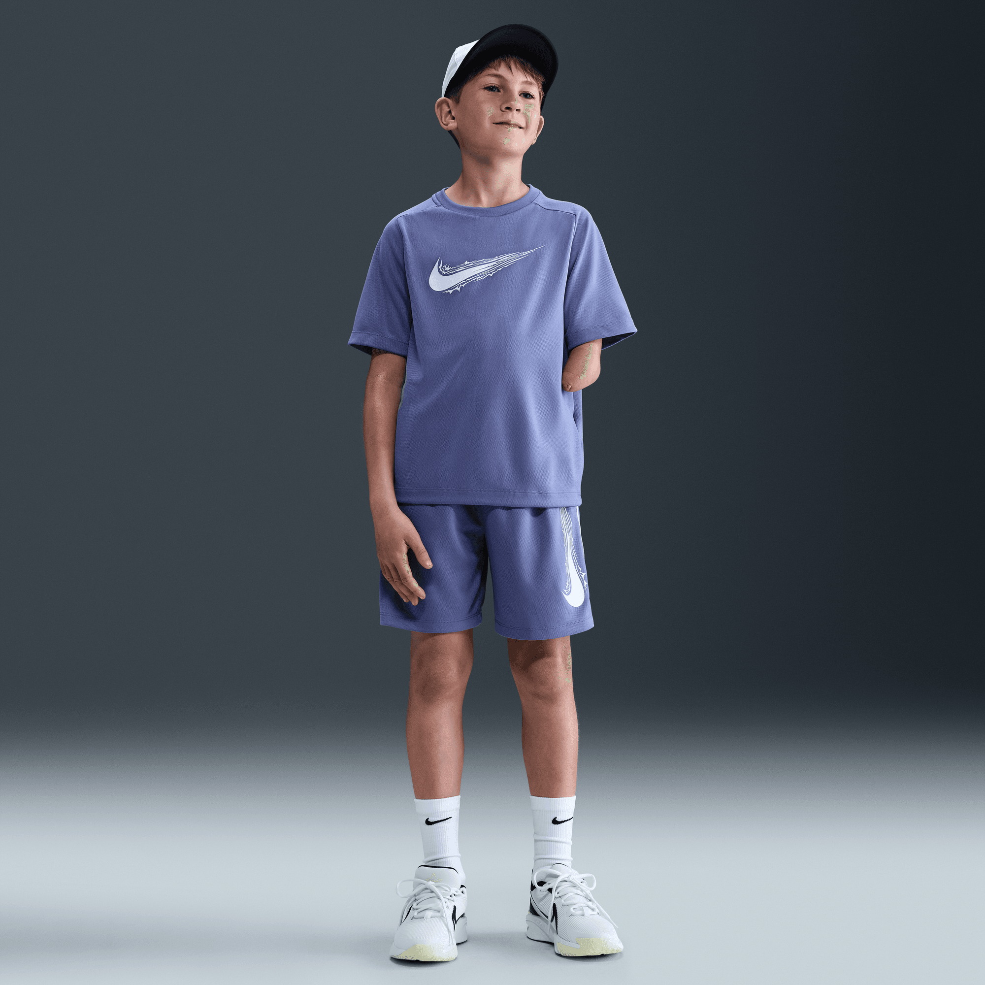 Nike Multi Büyük Erkek  Çocuk   Dri-FIT Şortları
