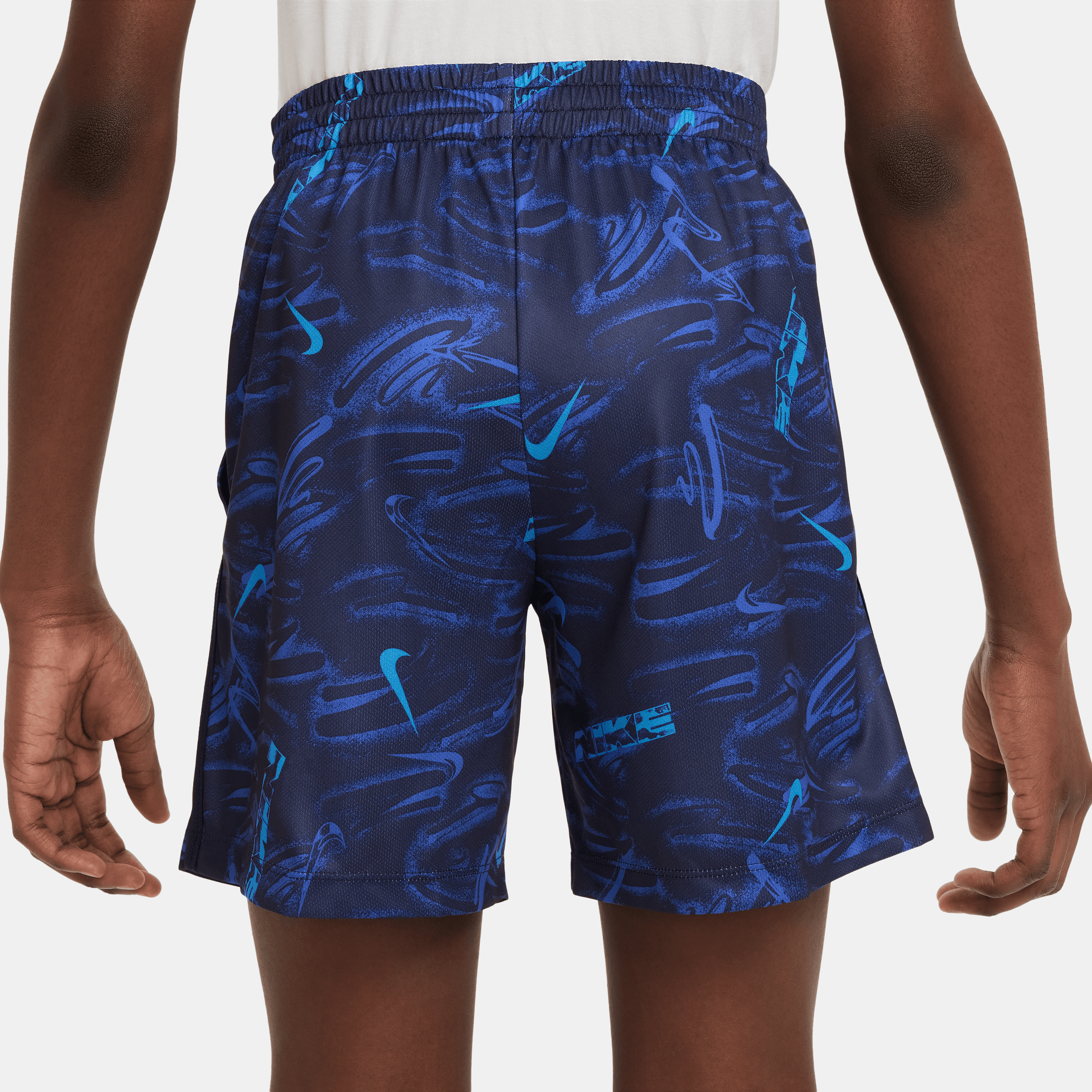 Nike Multi Dri-FIT Genç Erkek Çocuk  Antrenman Şortu