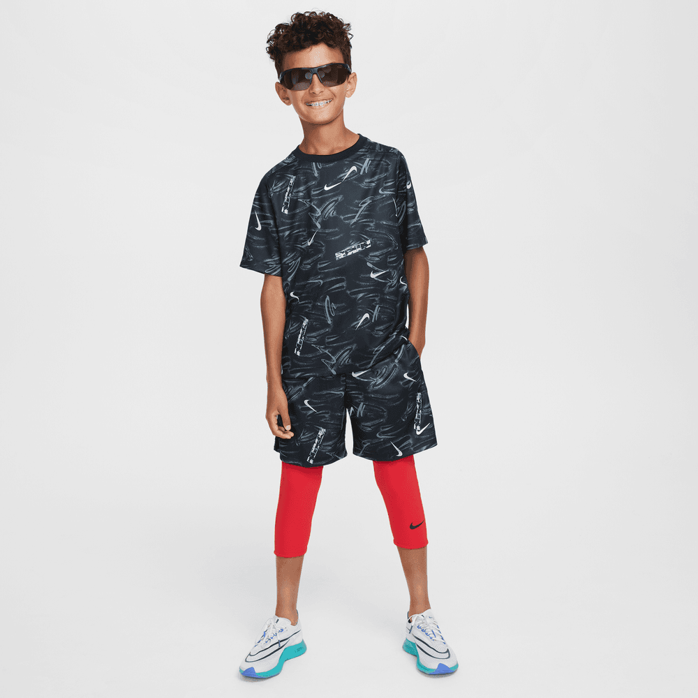 Nike Multi Dri-FIT Kısa Kollu Genç Çocuk (Erkek) Antrenman Üstü