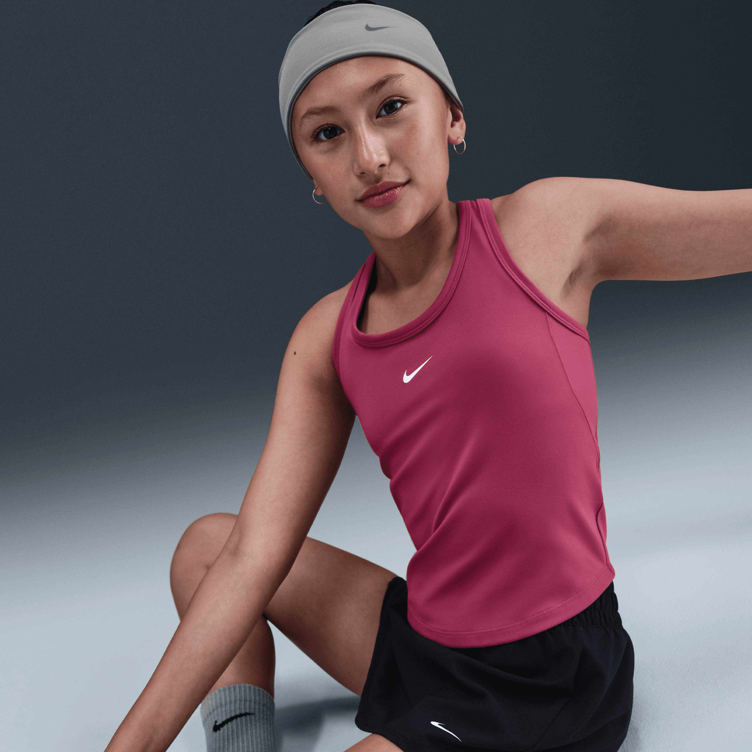 Nike One Fitted Dri-FIT Genç  Kız Çocuk Atleti