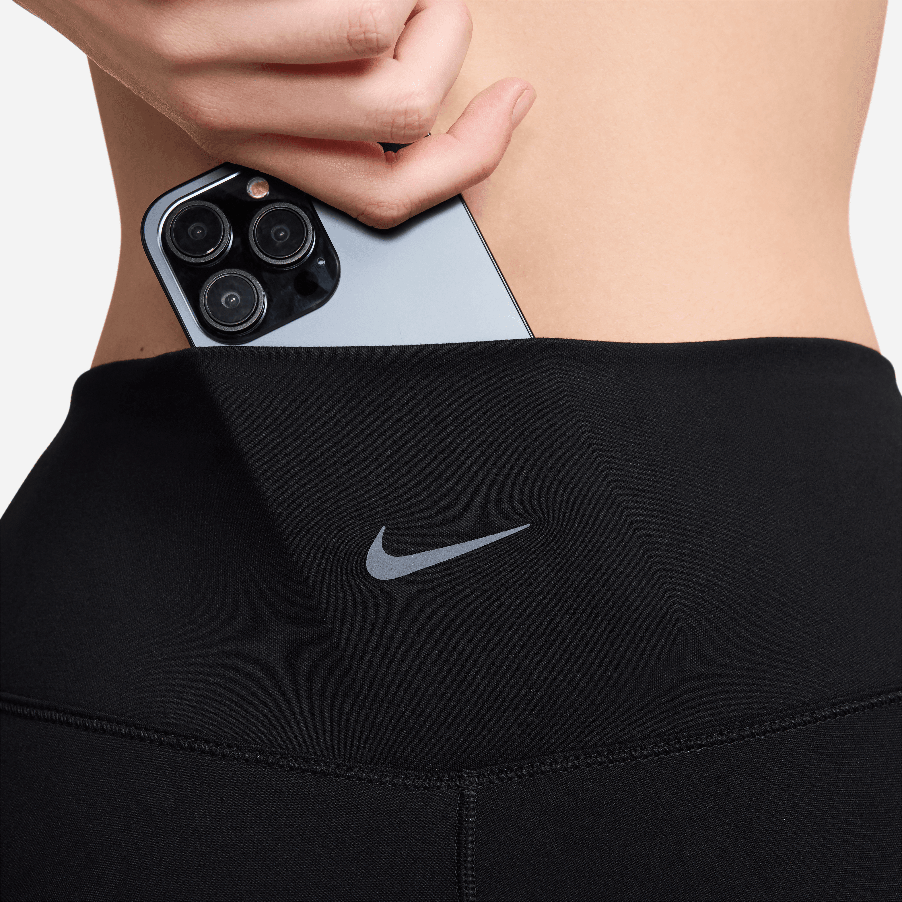 Nike One Yüksek Belli 13 cm Kadın Bisiklet Şortu