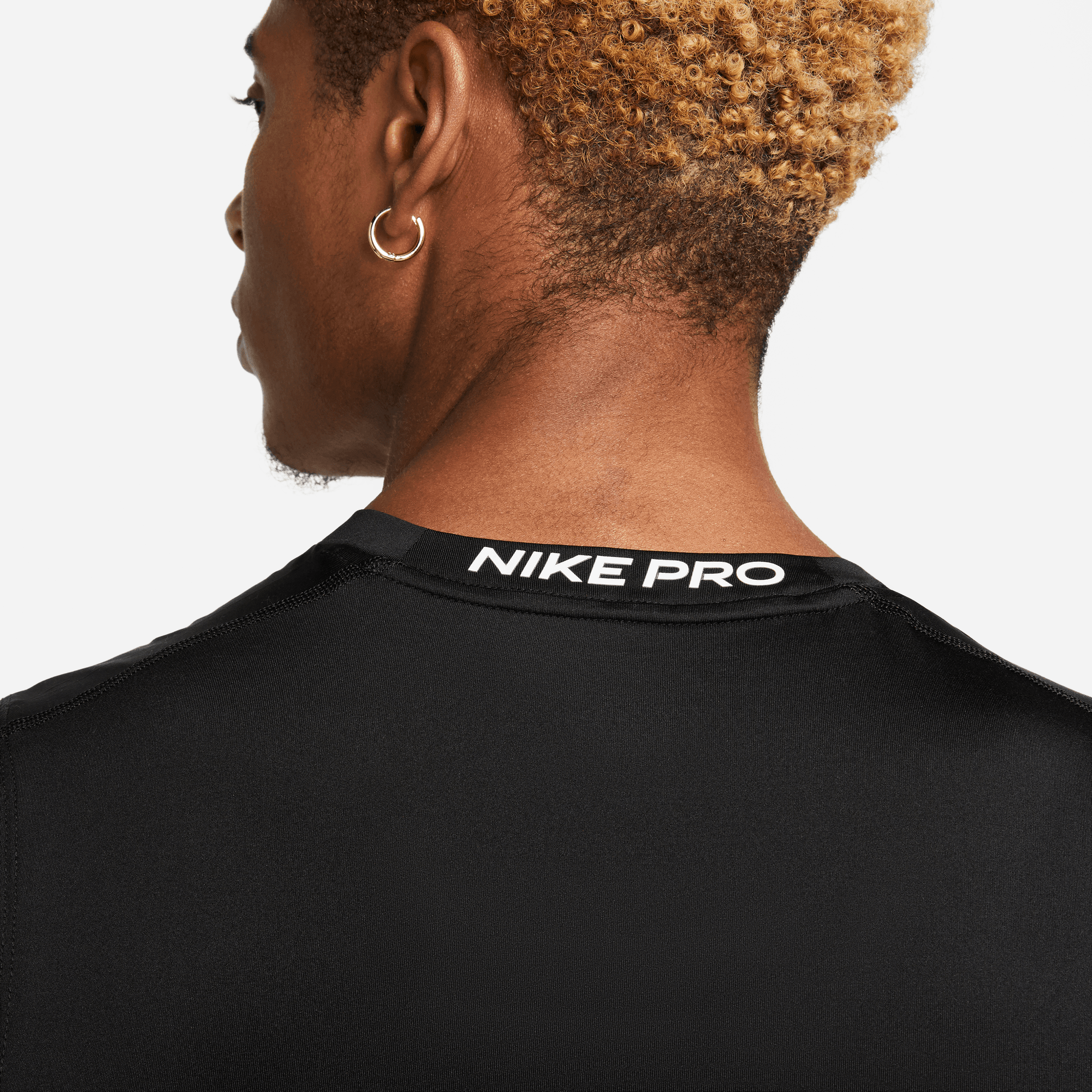 Nike Pro Dri-FIT Sıkı Kesimli Kolsuz Erkek Fitness Üstü