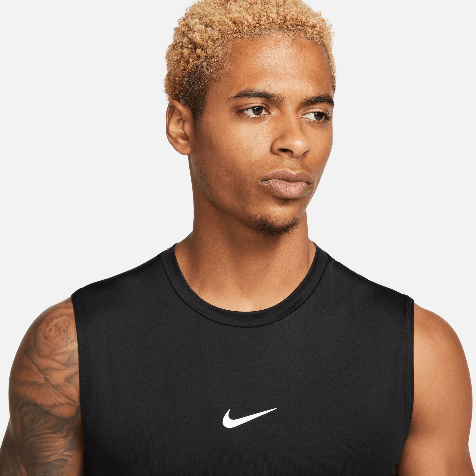 Nike Pro Dri-FIT Sıkı Kesimli Kolsuz Erkek Fitness Üstü