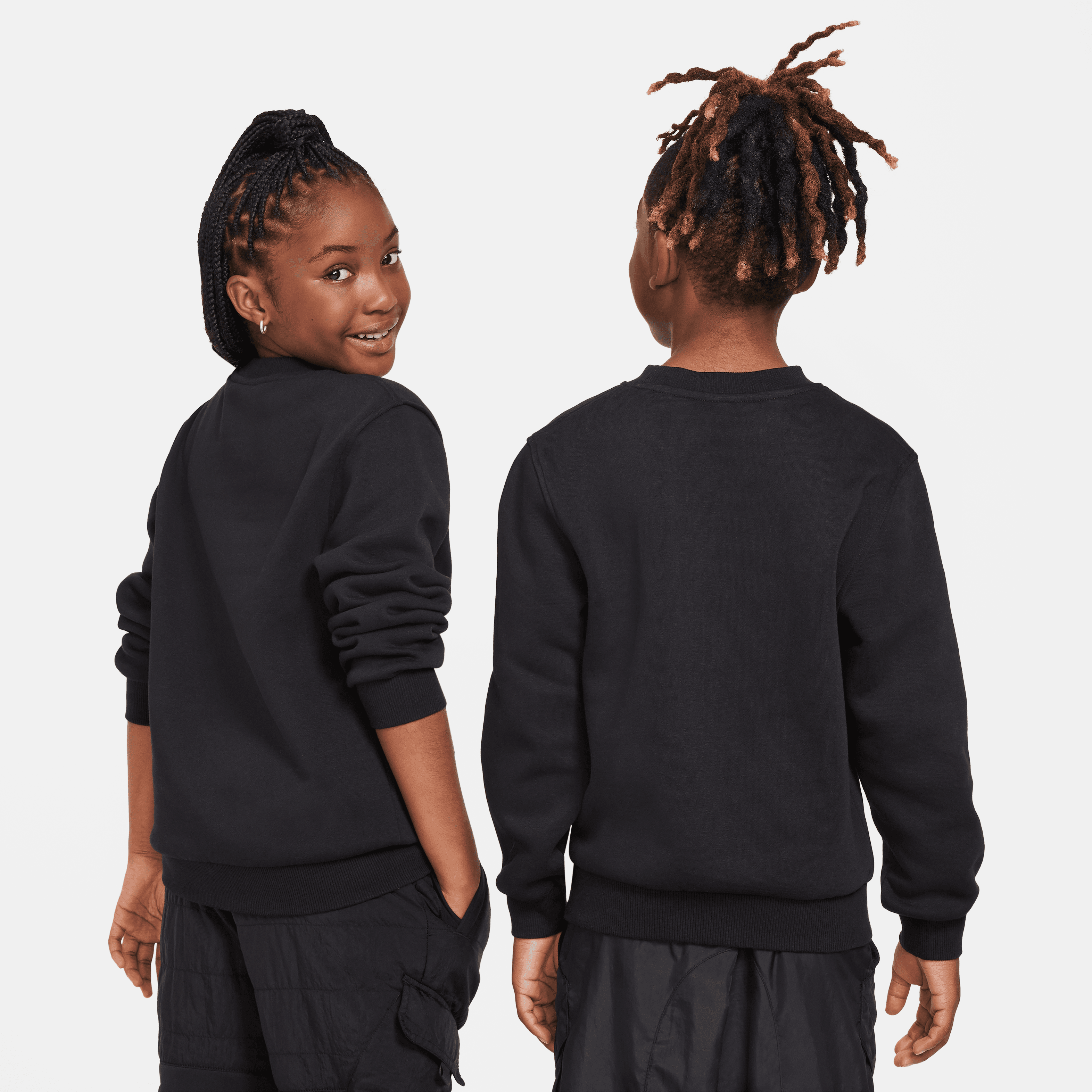 Nike Sportswear Club Fleece Genç Çocuk Sweatshirt'ü