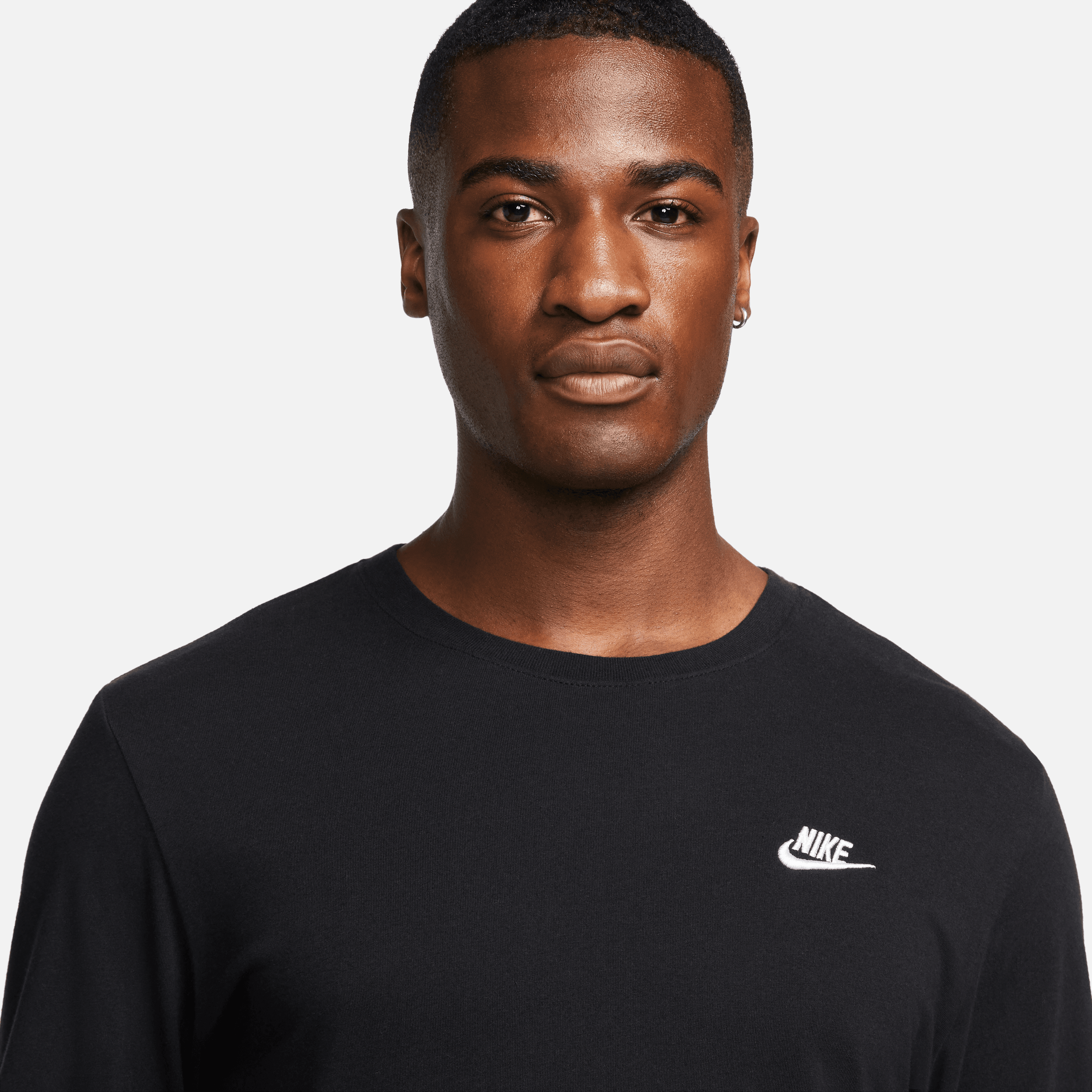 Nike Sportswear Club Uzun Kollu Erkek Tişörtü