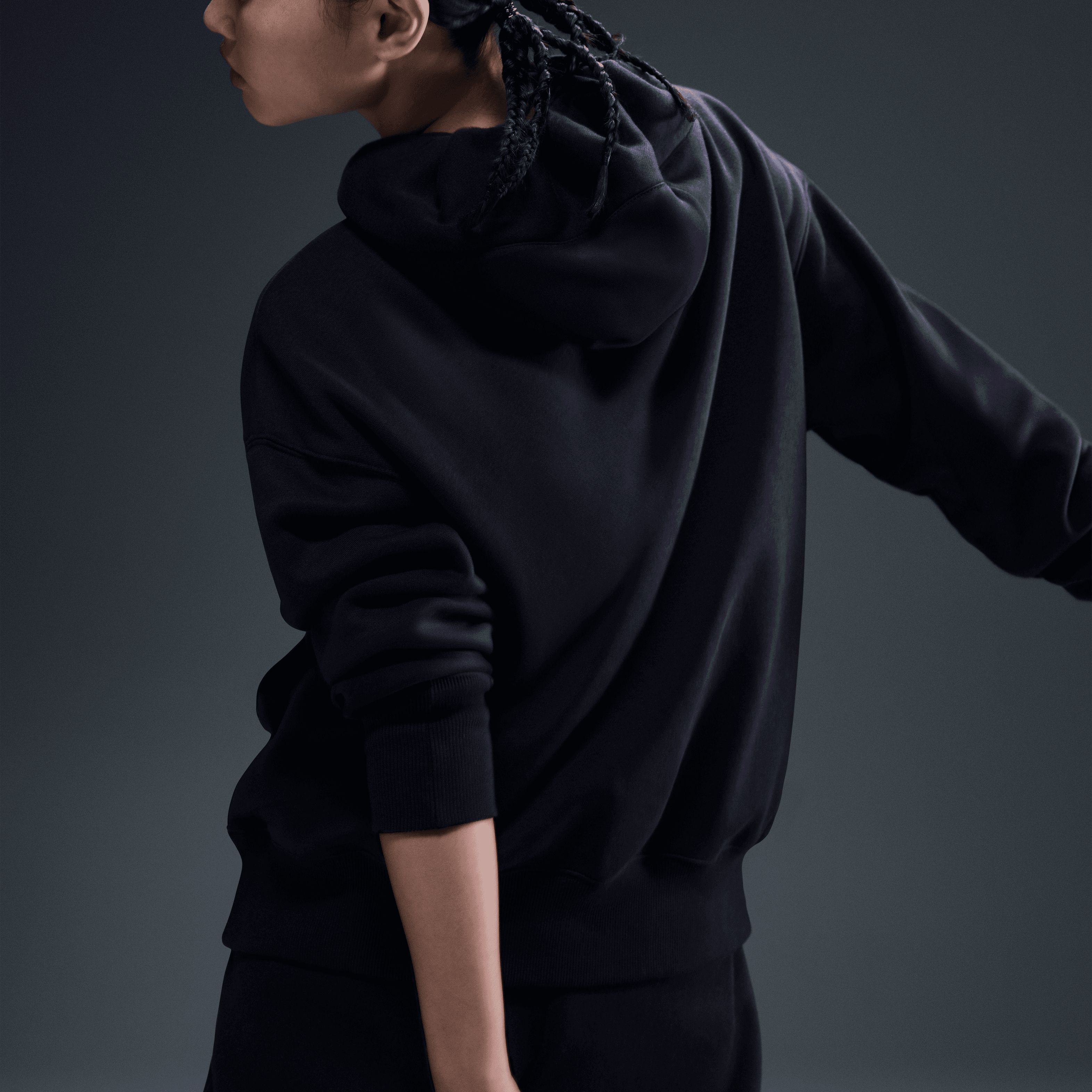 Nike Sportswear Phoenix Fleece Bol Kesimli Kadın Kapüşonlu Sweatshirt'ü