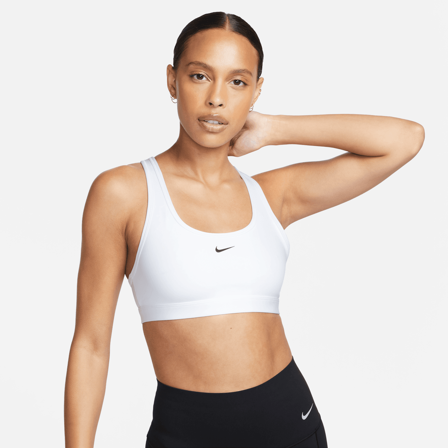 Nike Swoosh Light Support Dolgusuz Kadın Spor Sütyeni