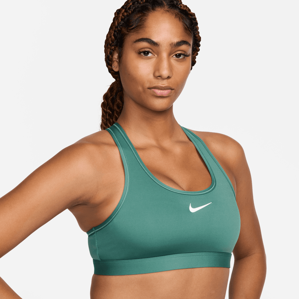 Nike Swoosh Medium Support Dolgulu Kadın Spor Sütyeni