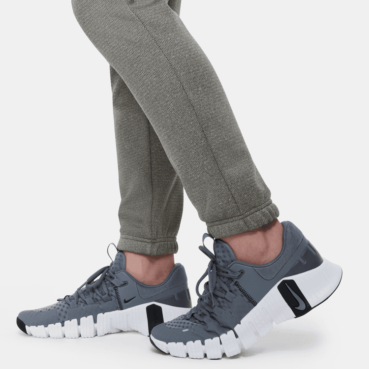 Nike Therma-FIT Genç Çocuk Eşofman Altı