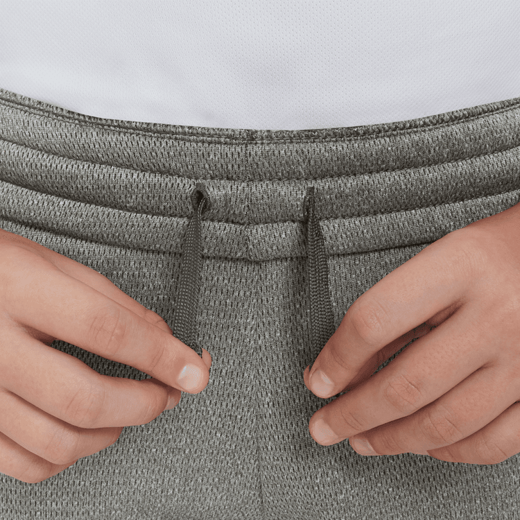 Nike Therma-FIT Genç Çocuk Eşofman Altı
