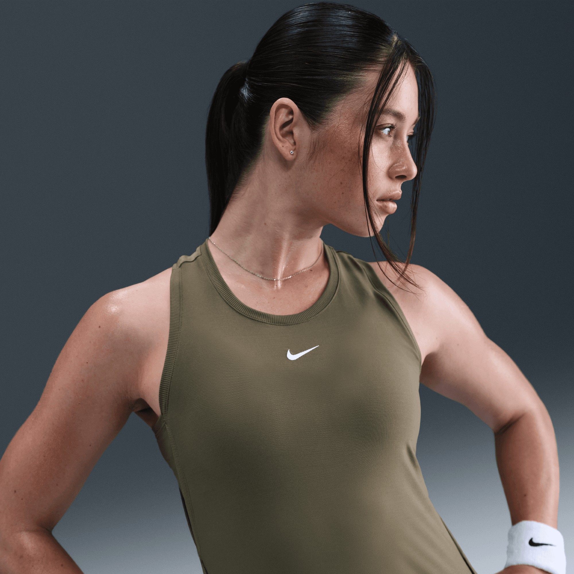 Nike Victory Dri-FIT Kadın Atleti