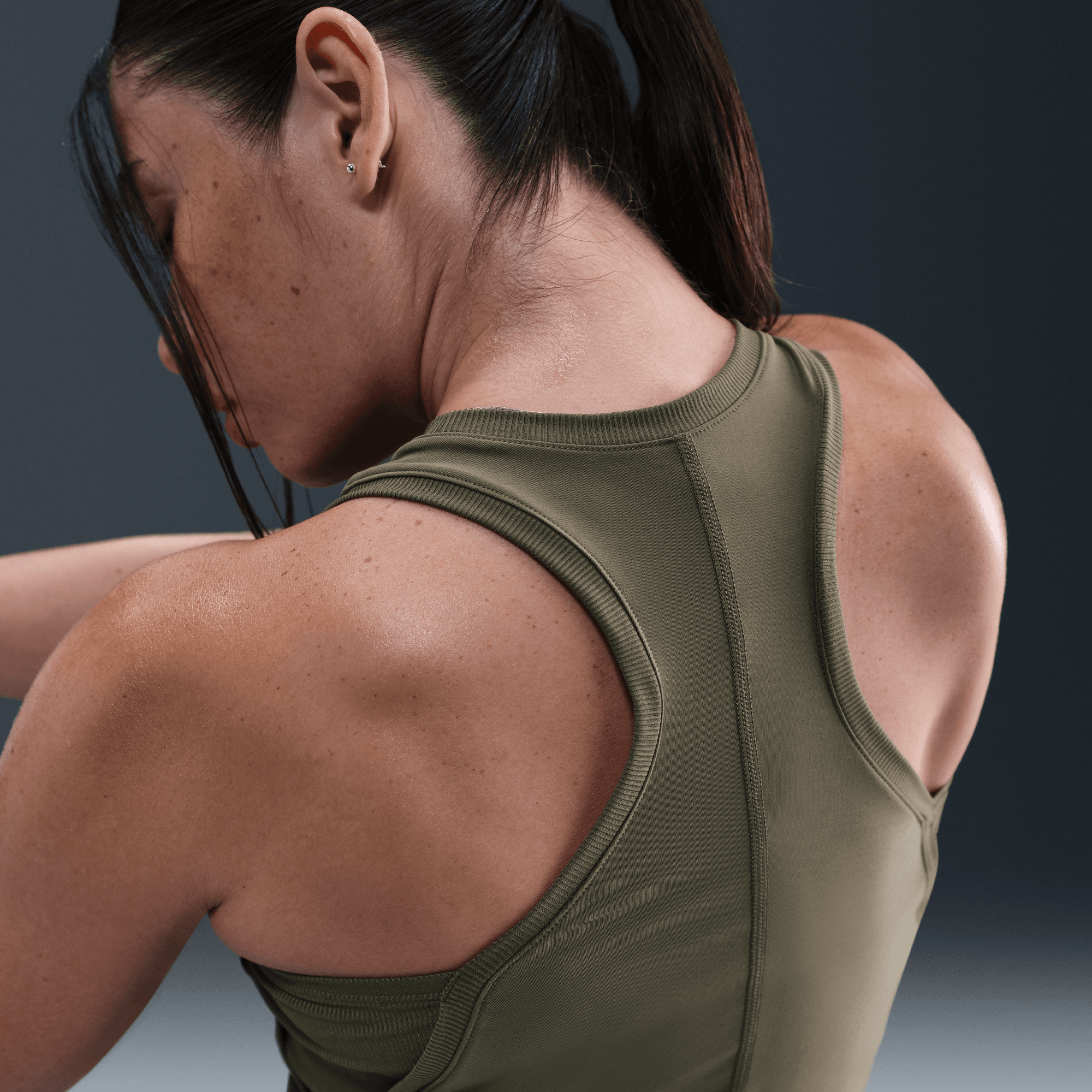 Nike Victory Dri-FIT Kadın Atleti