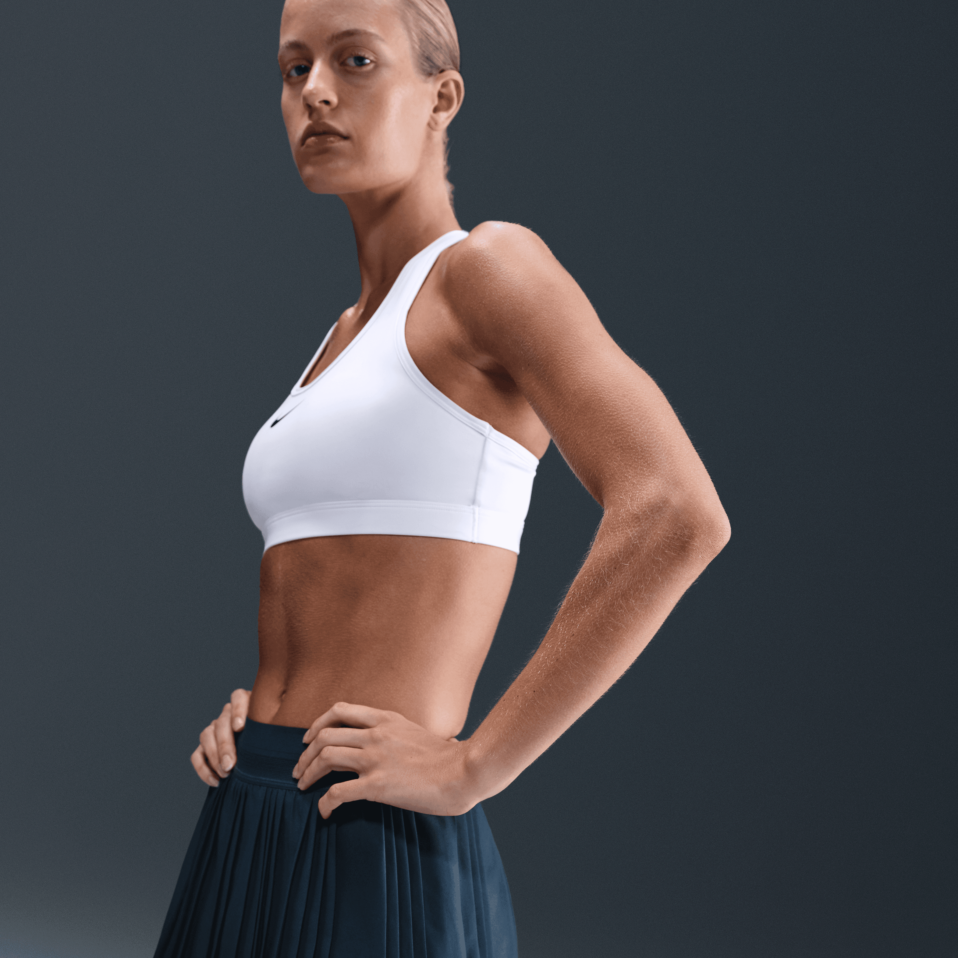 NikeCourt Ace Advantage Dri-FIT Pileli Kadın Tenis Eteği