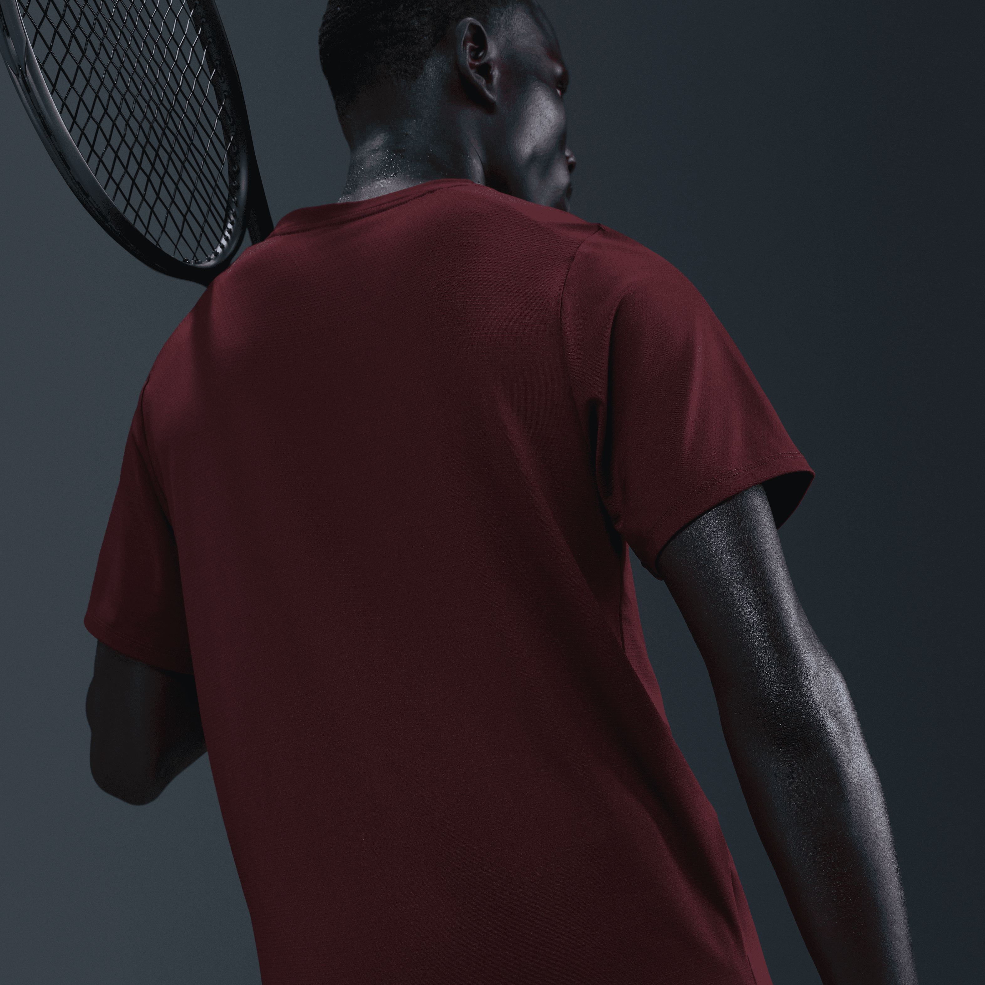 NikeCourt Advantage Dri-FIT Erkek Tenis Üstü