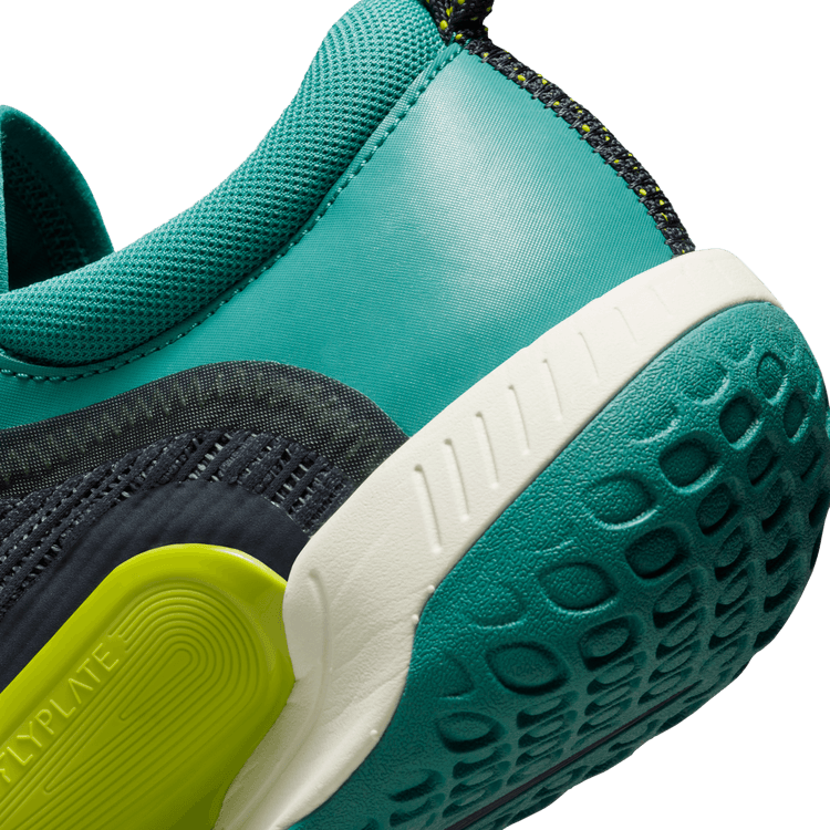 Nikecourt Air Zoom Nxt  Erkek Sert Kort Tenis Ayakkabısı