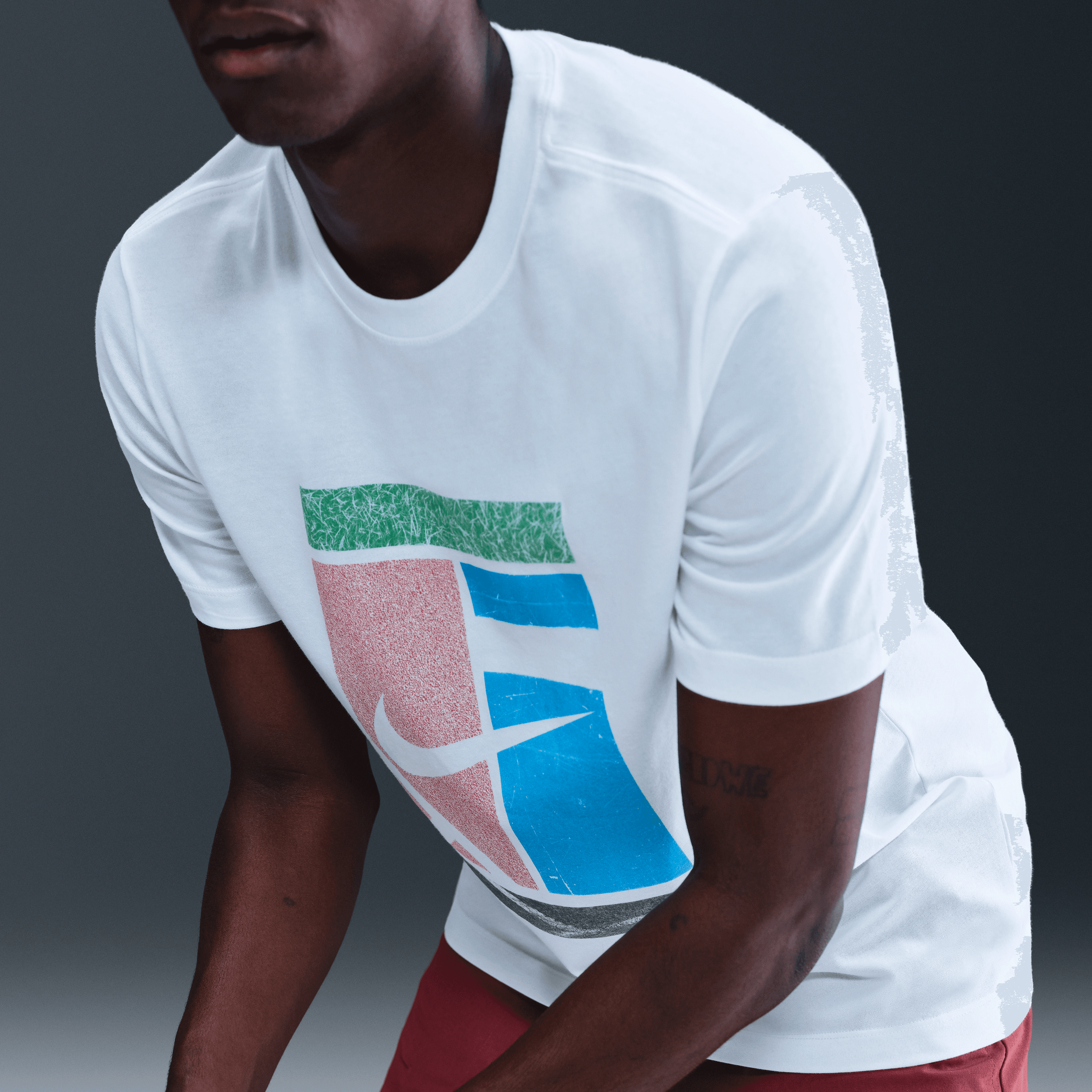 NikeCourt  Dri-FIT Erkek Tişörtü