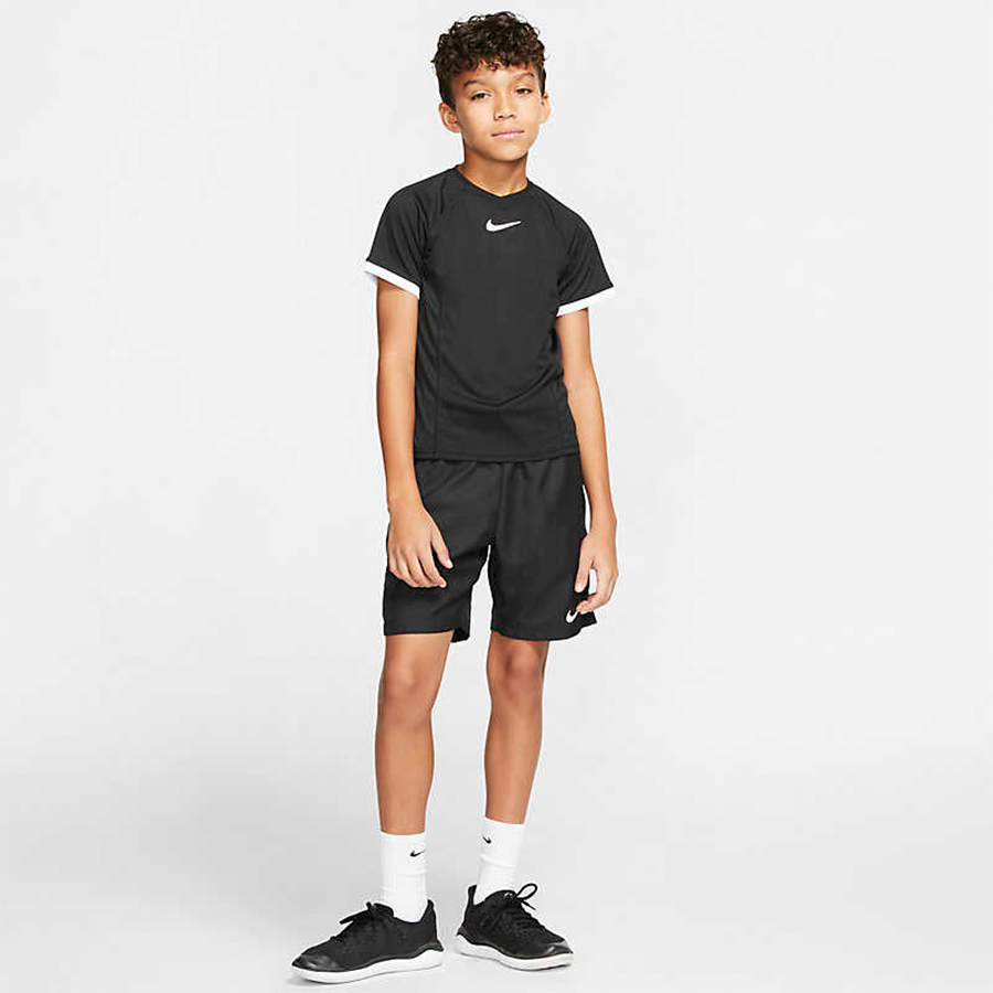 NikeCourt Dri-FIT Genç Erkek Çocuk Tenis Tişörtü