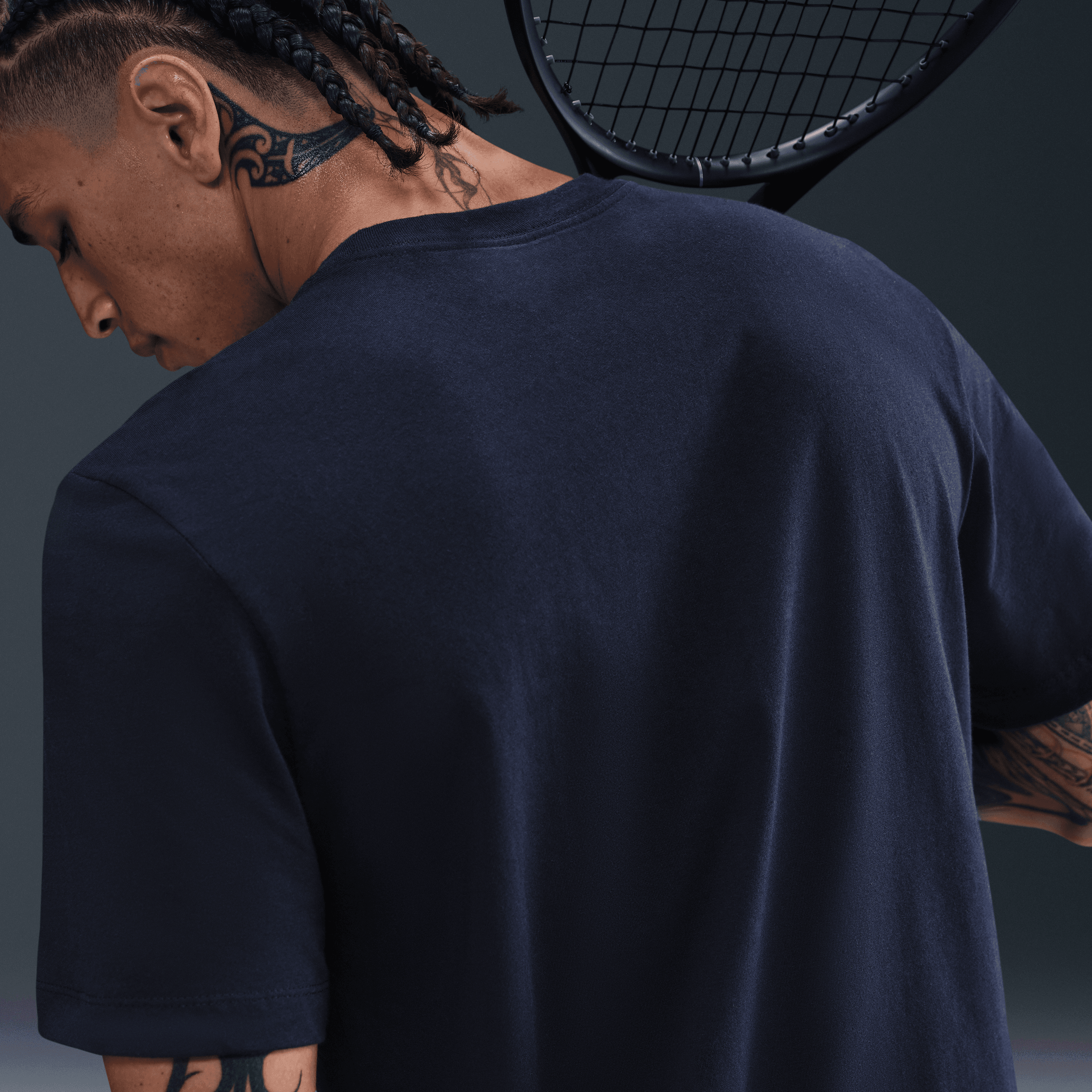 NikeCourt Erkek Tenis Tişörtü