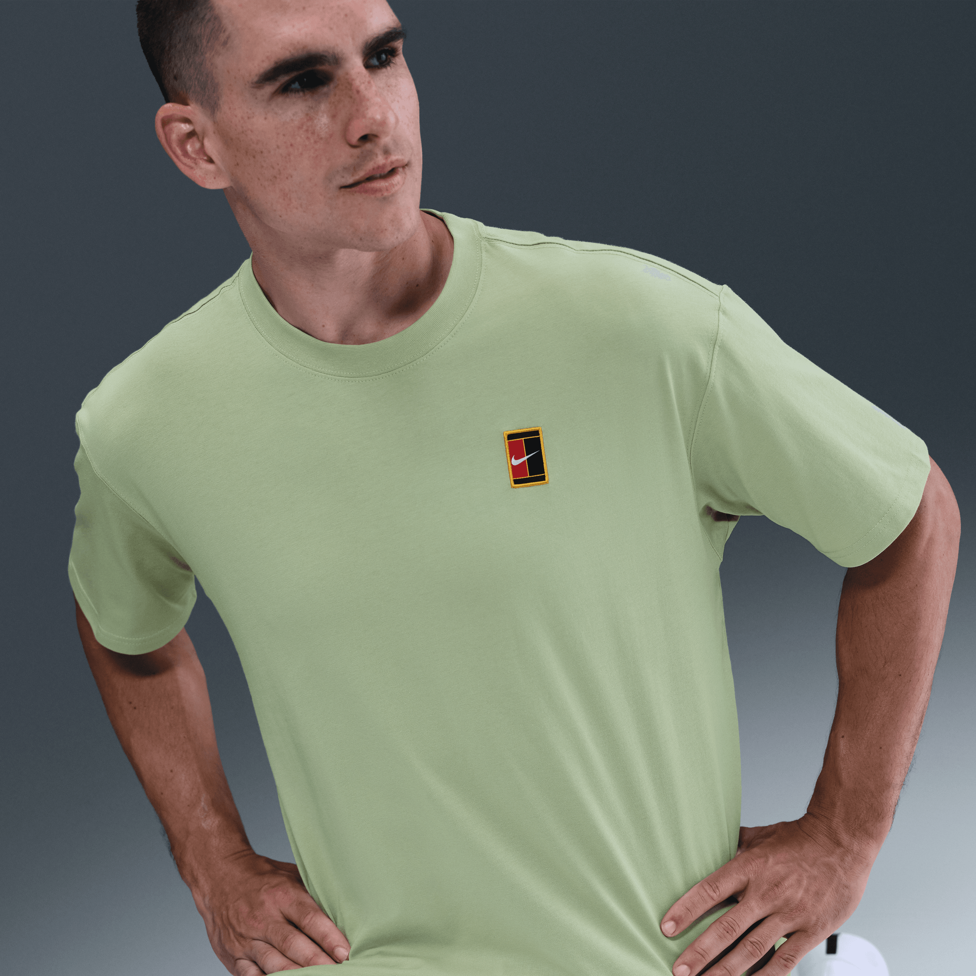 NikeCourt Max90 Erkek Tenis Tişörtü