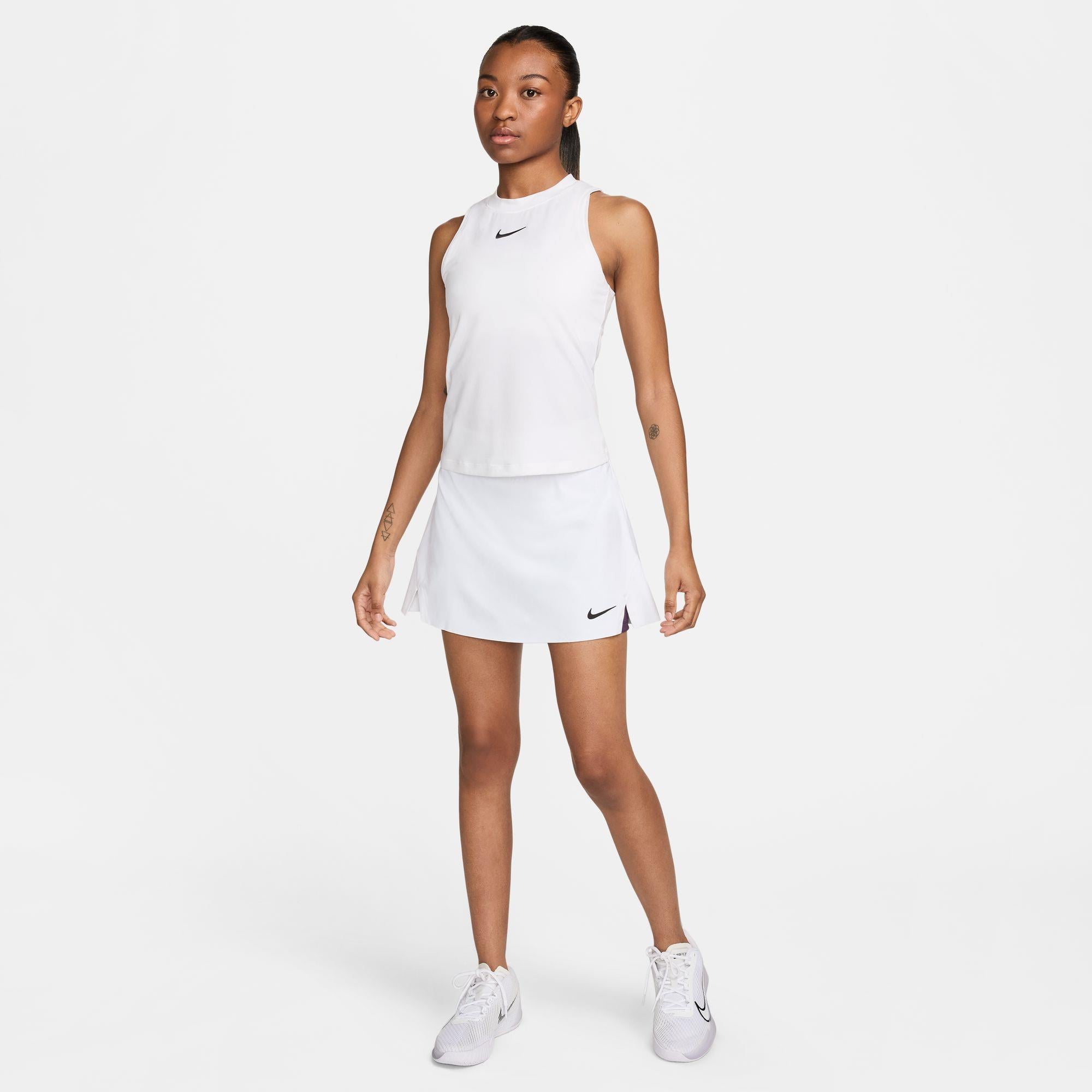 NikeCourt Slam Dri-FIT Kadın Tenis Eteği