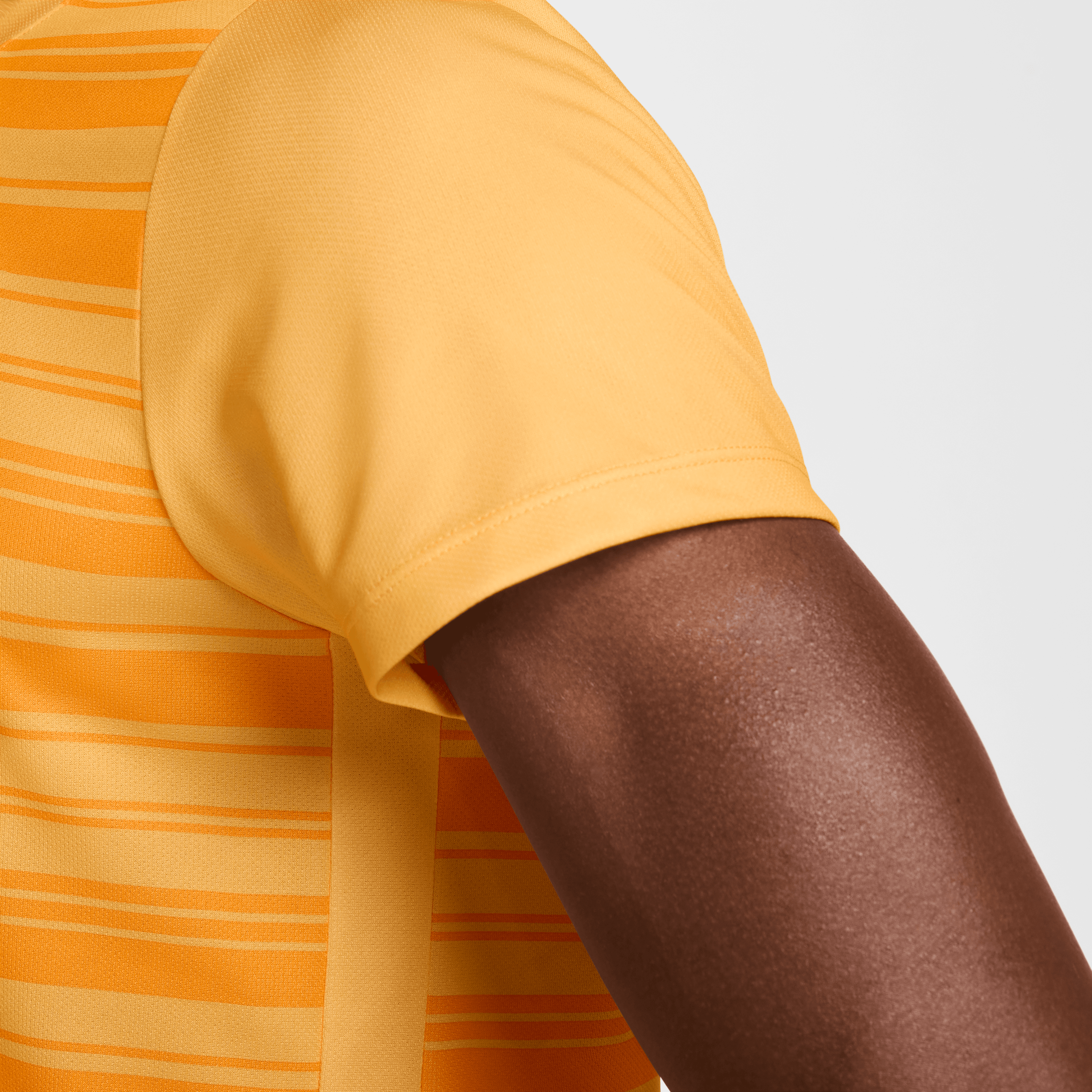 NikeCourt Victory Dri-FIT Erkek Tenis Üstü