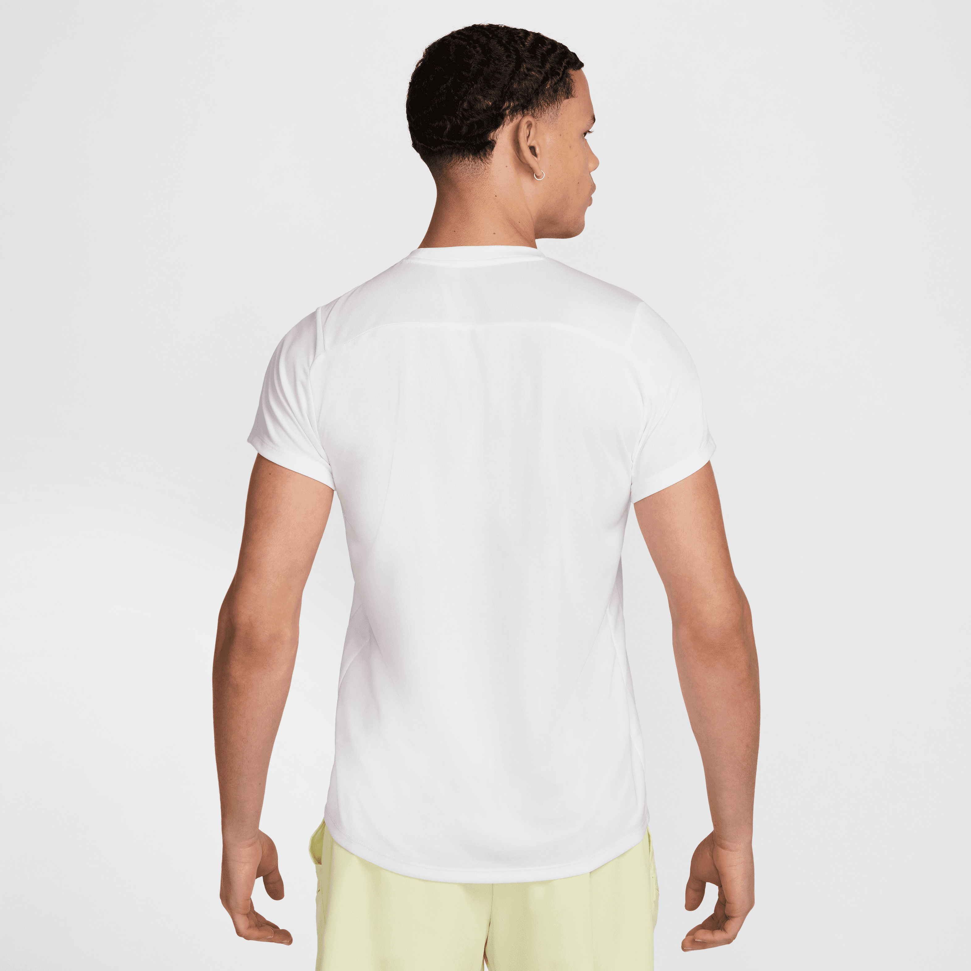 NikeCourt VictoryDri-FIT Erkek Tenis Üstü