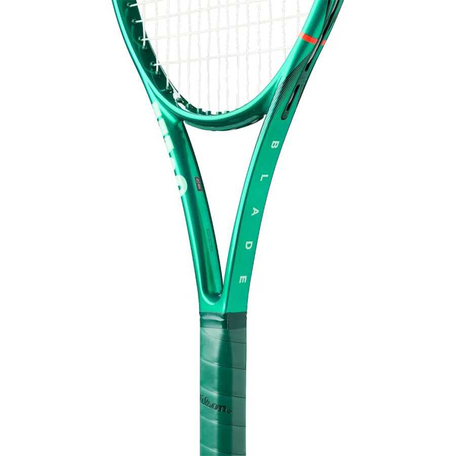 Wilson Tenis Raketi Blade 100UL V10