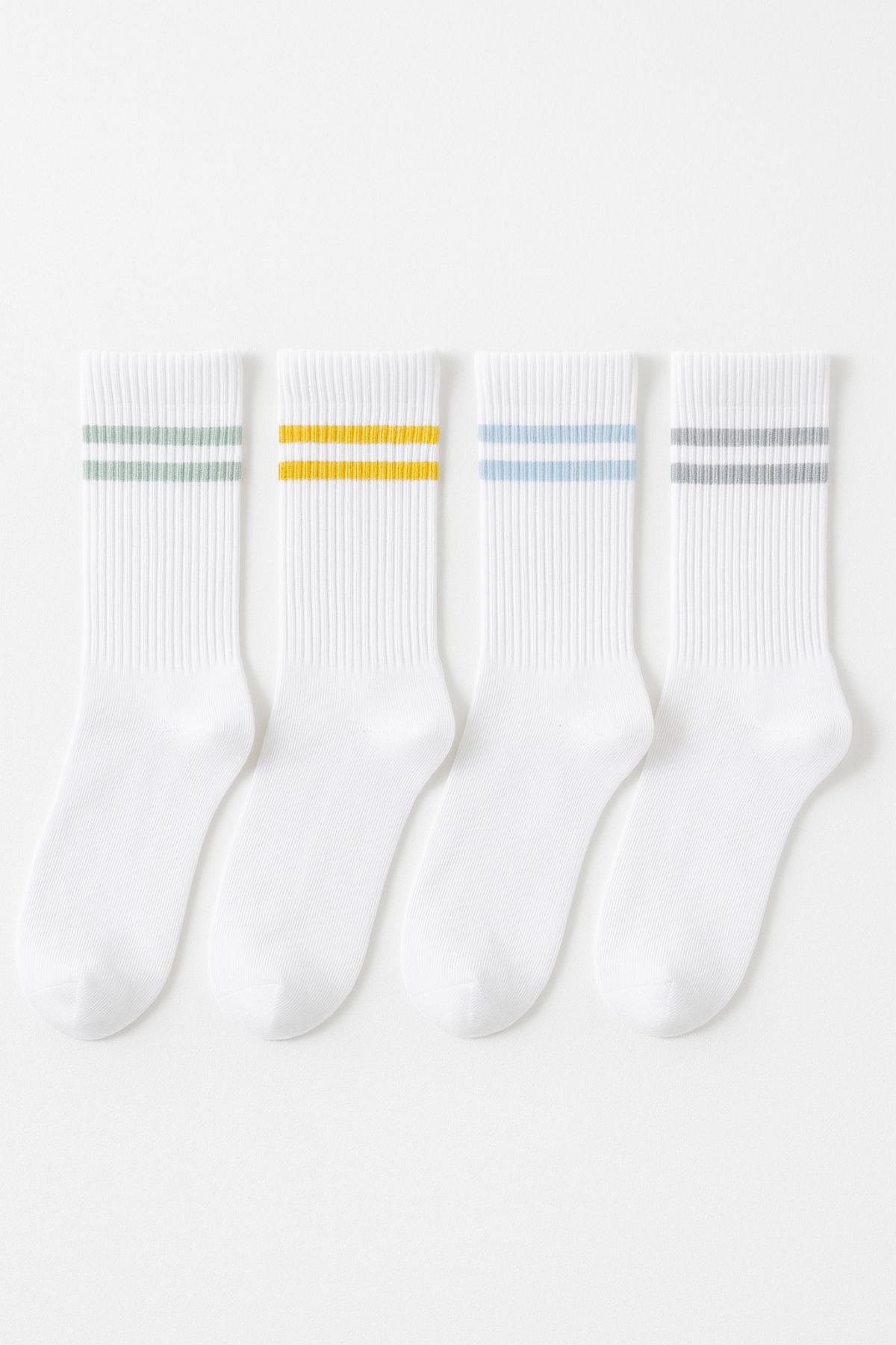 4'lü Paket Şeritli Soket Çorap Renkli