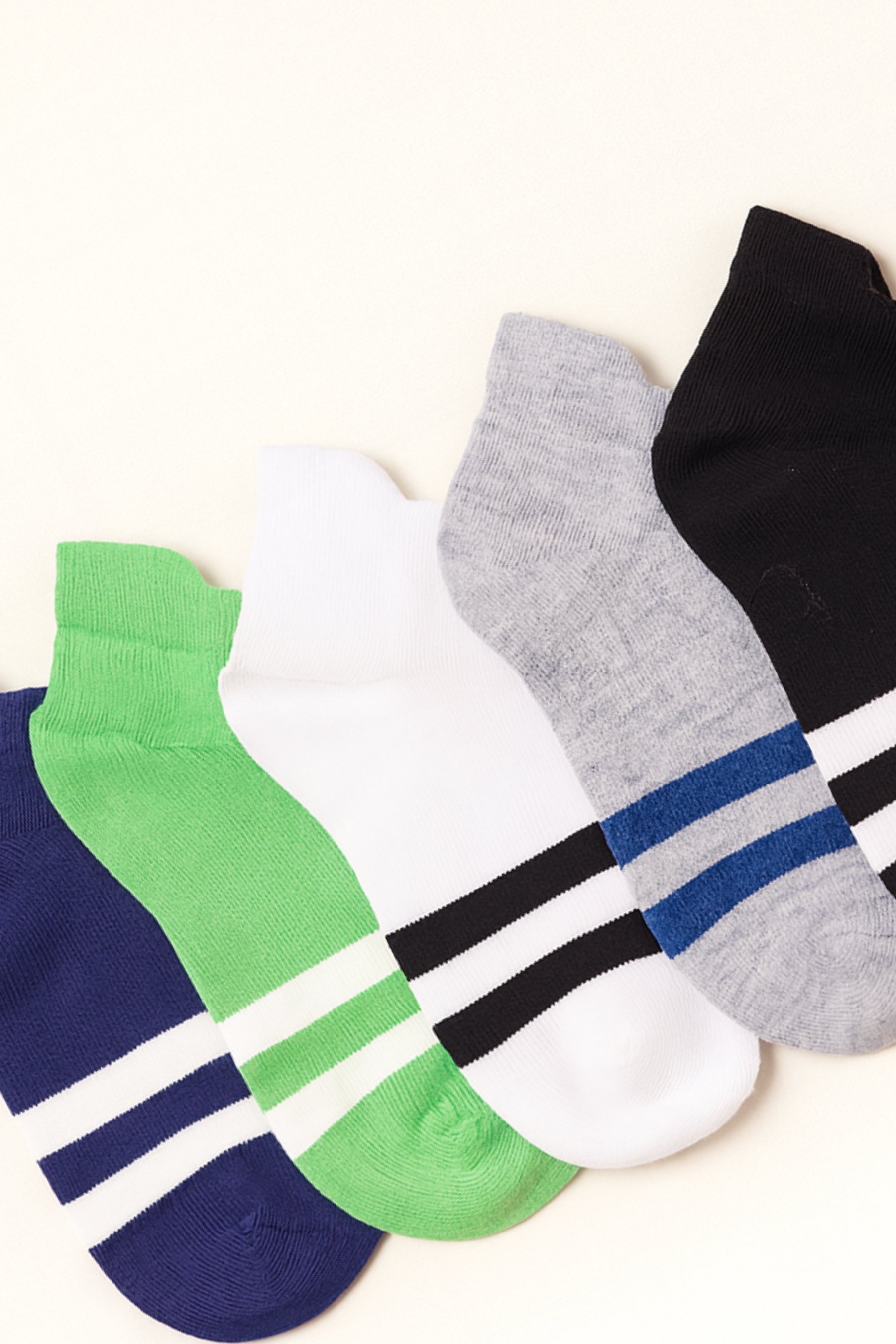 Erkek Çizgi Detaylı 5li Patik Çorap