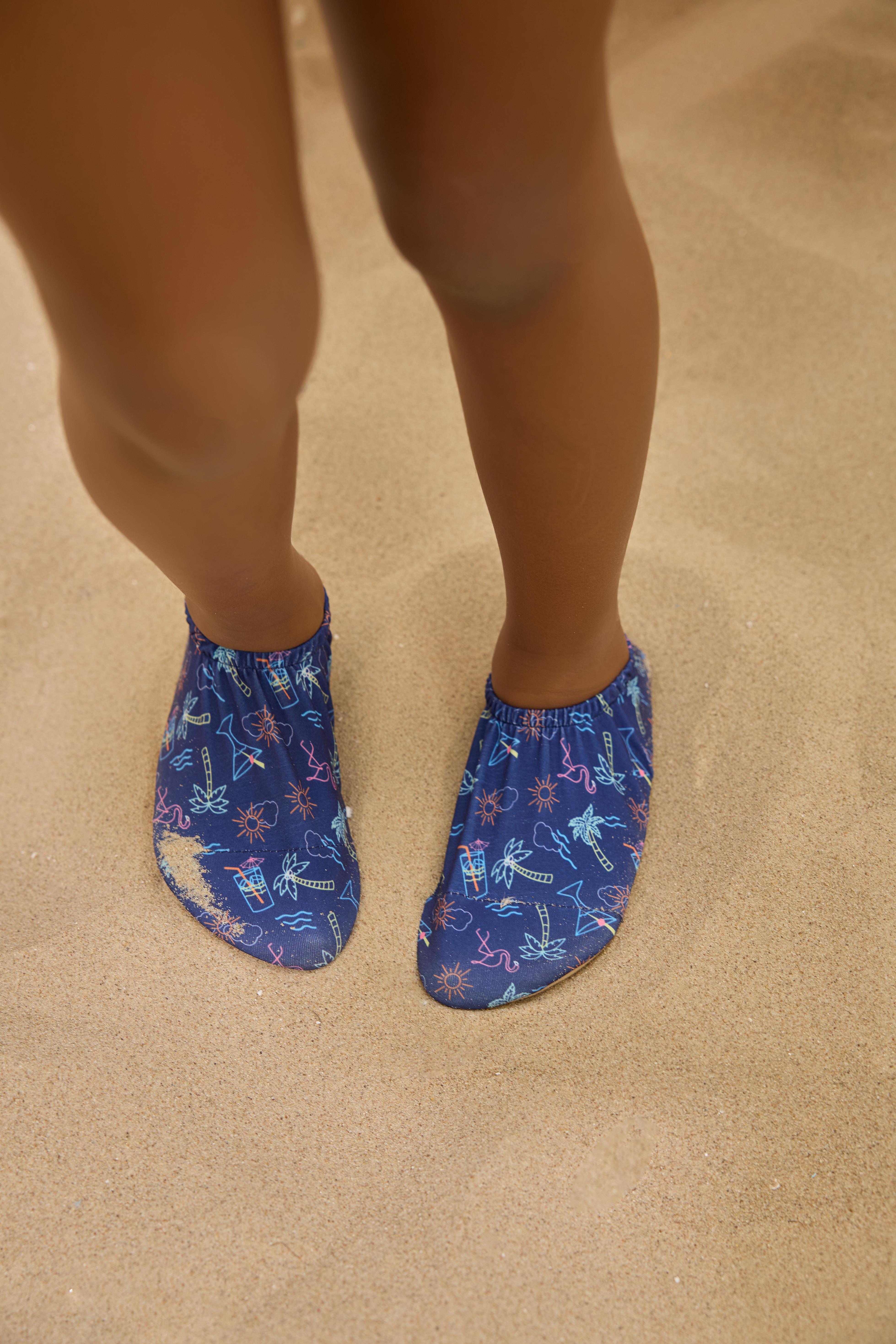 Childrens Navy Blue Flamingo Palm Patterned Water Shoes