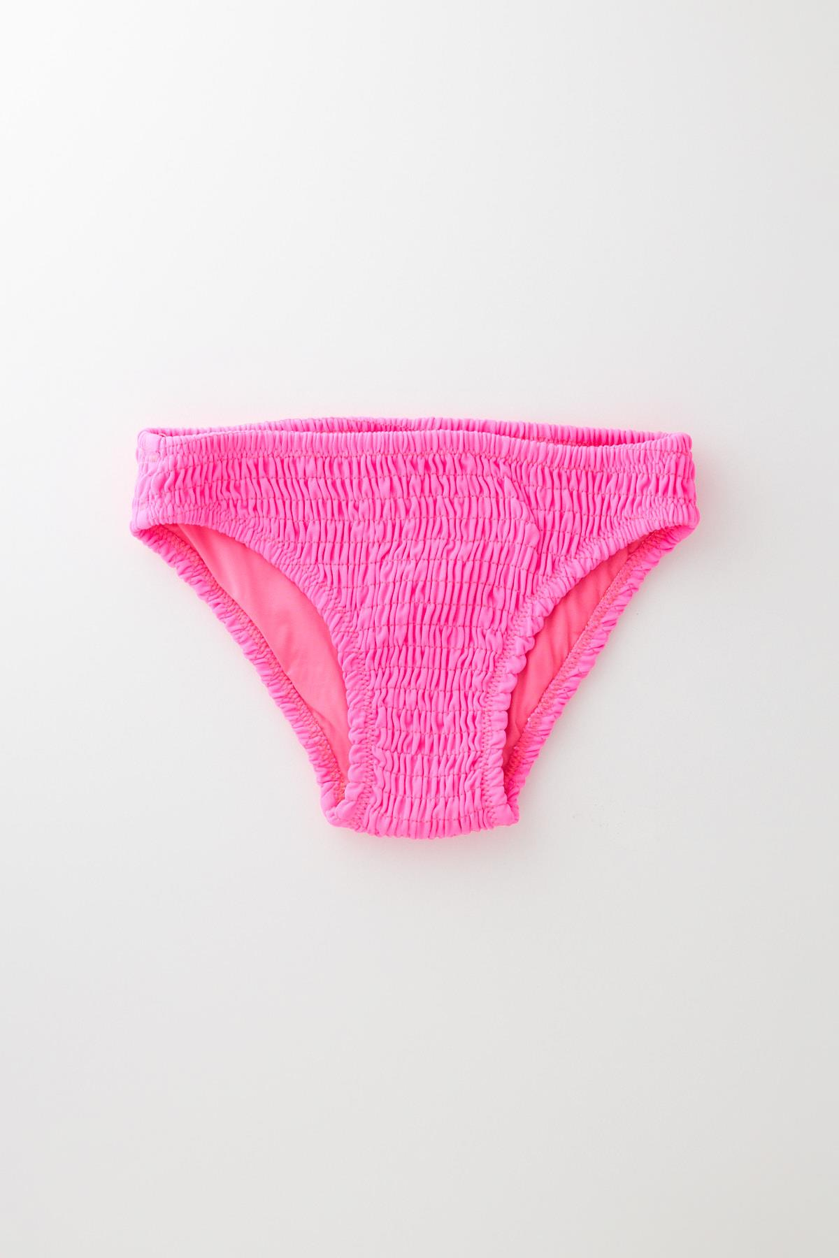 . Pembe